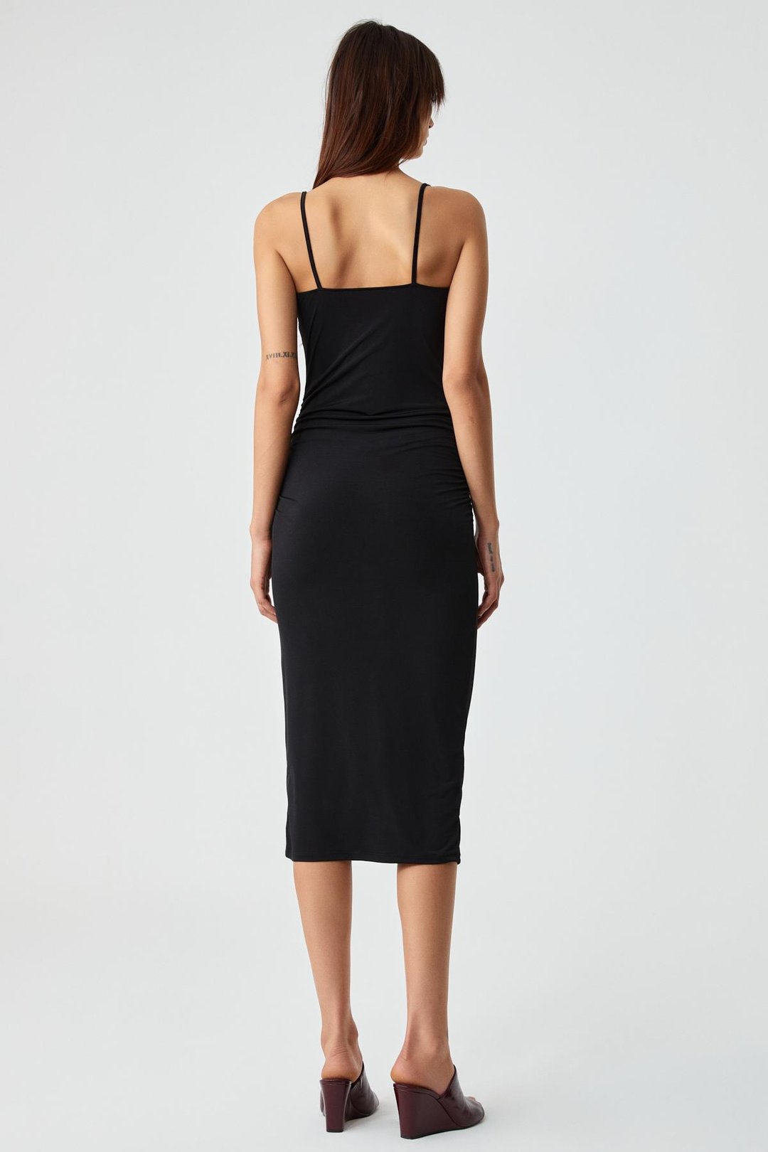 CARNAO Kadın Askılı Yaka Kolsuz Slim Normal Paça Siyah Elbise