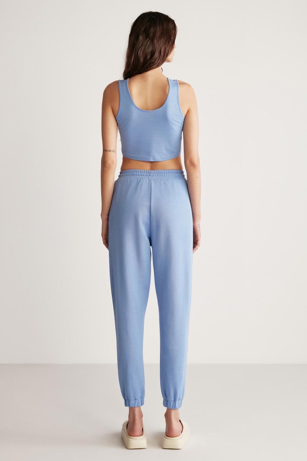 CARROLINE Kadın Nakış İşlemeli Relaxed Dar Paça Organik Pamuk Mavi Eşofman Altı