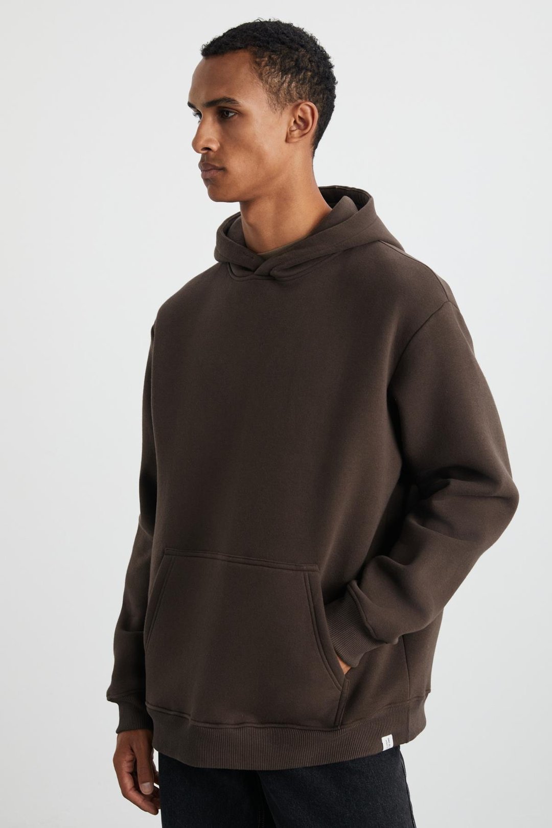 CARTMEL Erkek Örme 3 İplik Relaxed Fit Rahat Kalıp Kanguru Cepli Kapüşonlu Kahverengi Sweatshirt