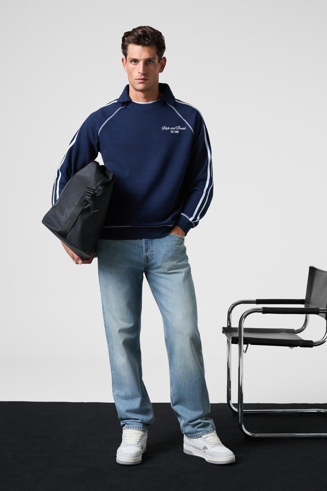 CASIMIR Erkek Göğsü Nakışlı Karyoka Dikişli Omuz Ve Kolları Şeritli Ribanalı Polo Yaka Lacivert Sweatshirt