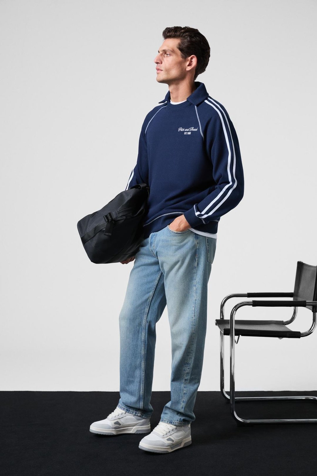 CASIMIR Erkek Göğsü Nakışlı Karyoka Dikişli Omuz Ve Kolları Şeritli Ribanalı Polo Yaka Lacivert Sweatshirt