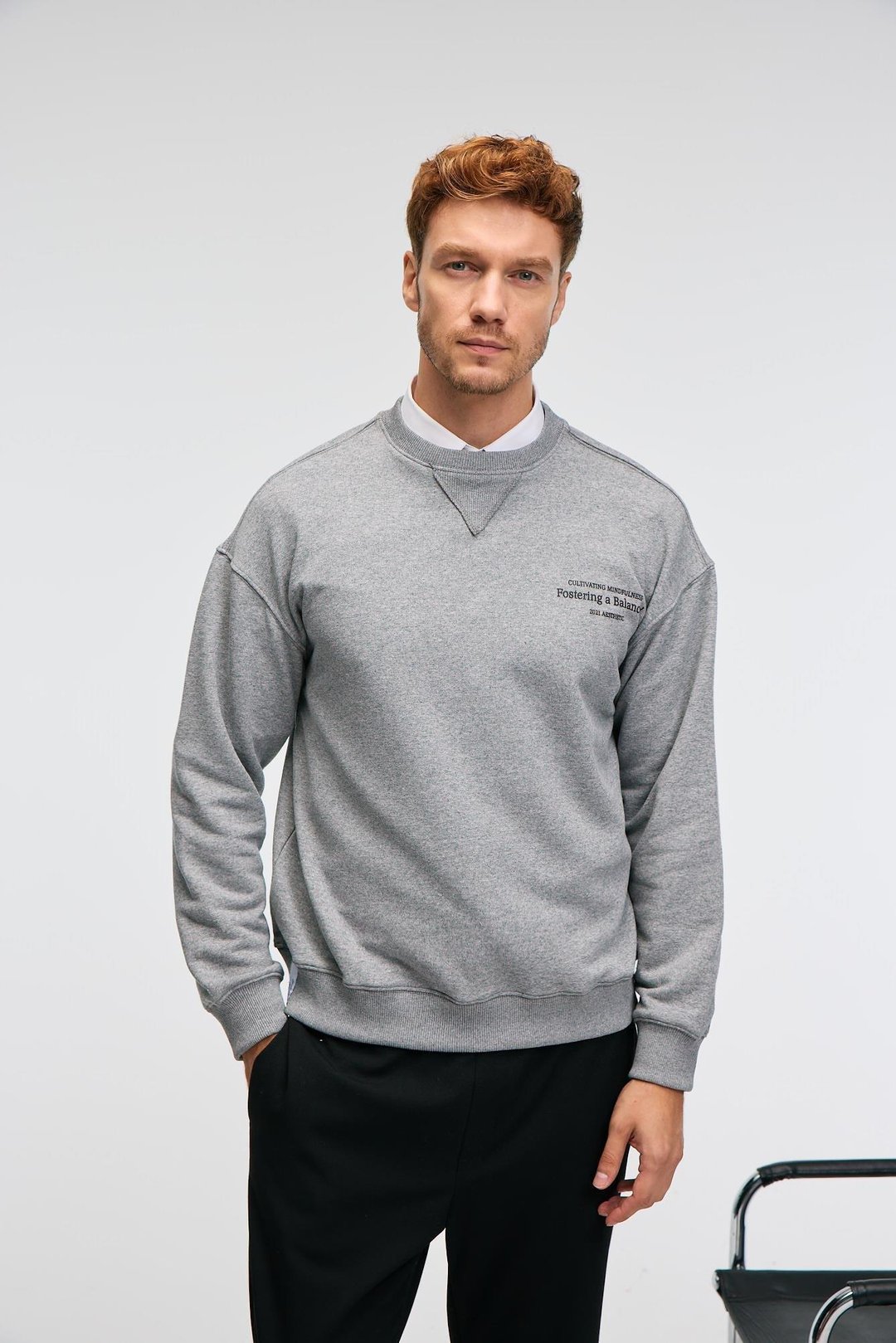 CASPIAN Erkek %100 Pamuk Bisiklet Yaka Karyoka Dikişli Baskılı Antrasit Sweatshirt