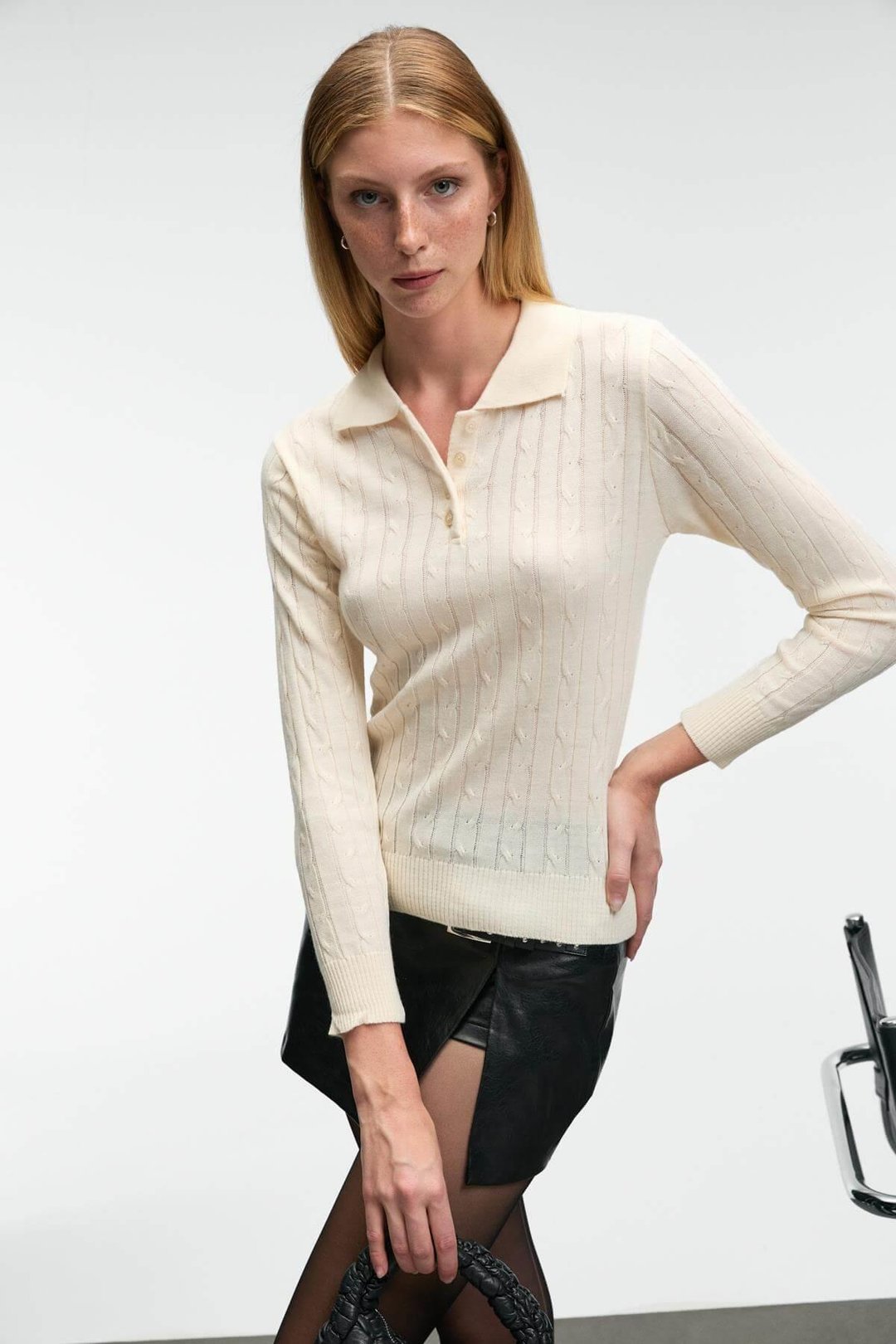 CASTANA Kadın Polo Yaka Düğmeli Regular Fit Triko Ekru Kazak