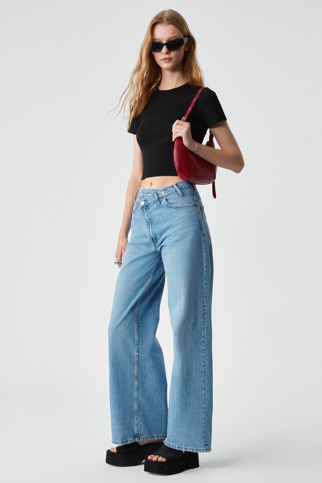 CERAEN Kadın Slim Kısa Kol Bisiklet Yaka Siyah T-Shirt