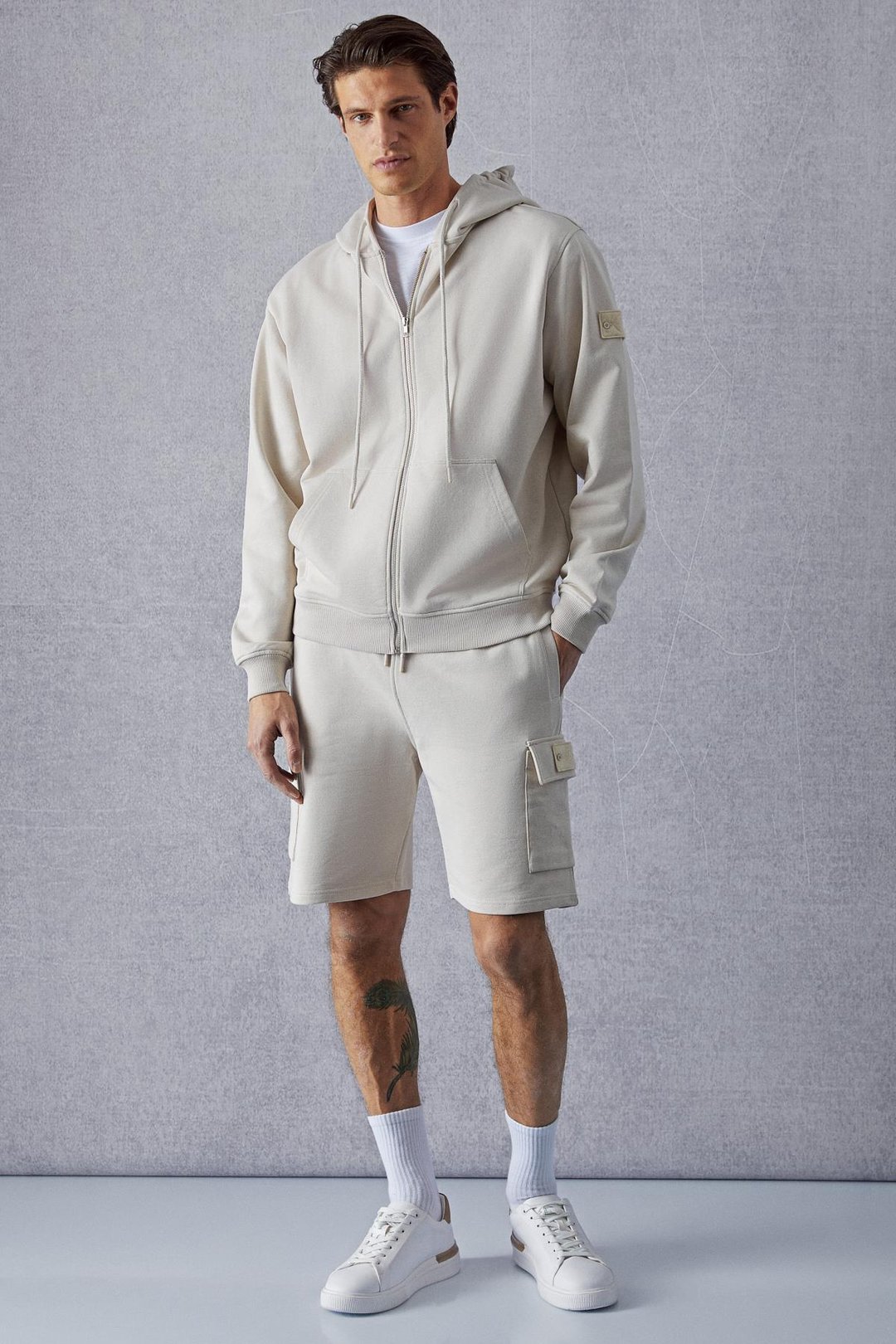 CERVINO Erkek Beli Lastikli Nakış Detaylı Kargo Cep Comfort Bej Şort