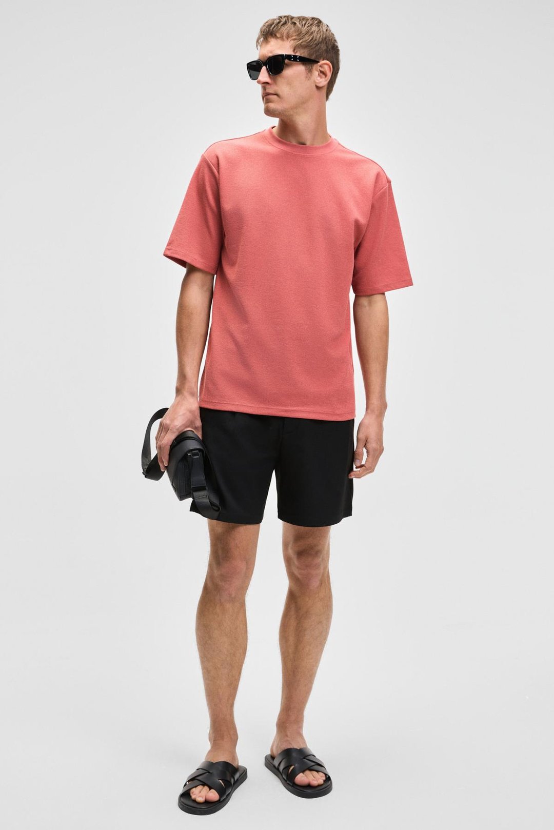 CHIC Erkek Relaxed Fit Dokulu Pamuk Kumaş Kiremit Rengi T-Shirt