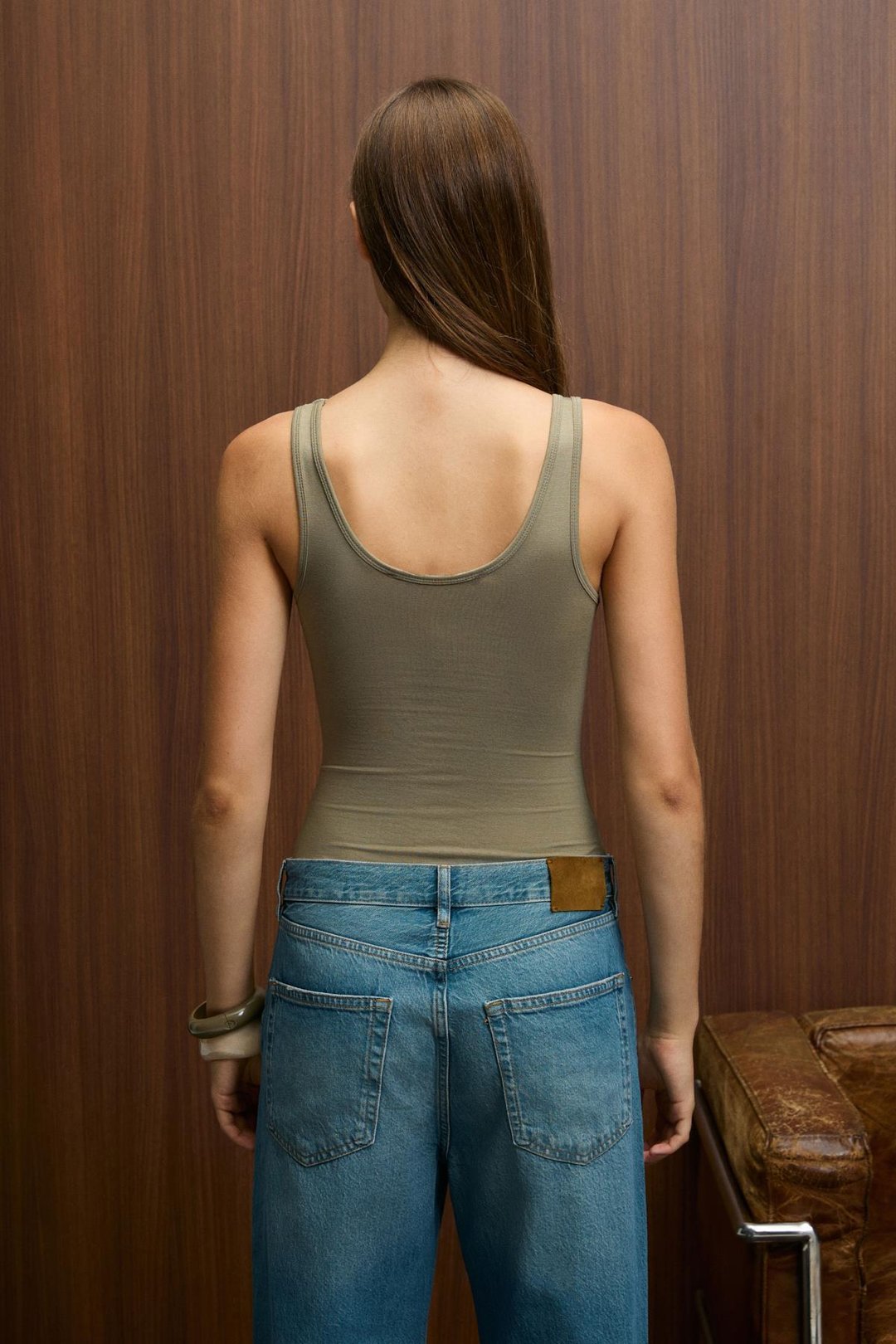 CHILES Kadın Slim Halter Yaka Kolsuz Çıtçıtlı Haki Atlet