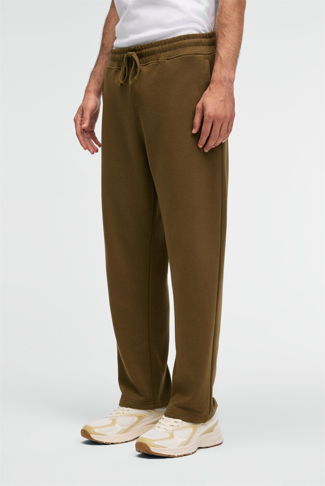 CLARENCE Erkek %100 Pamuk Kordonlu Lastikli Bel Arka Cebi Süs Etiketli Haki Eşofman Altı