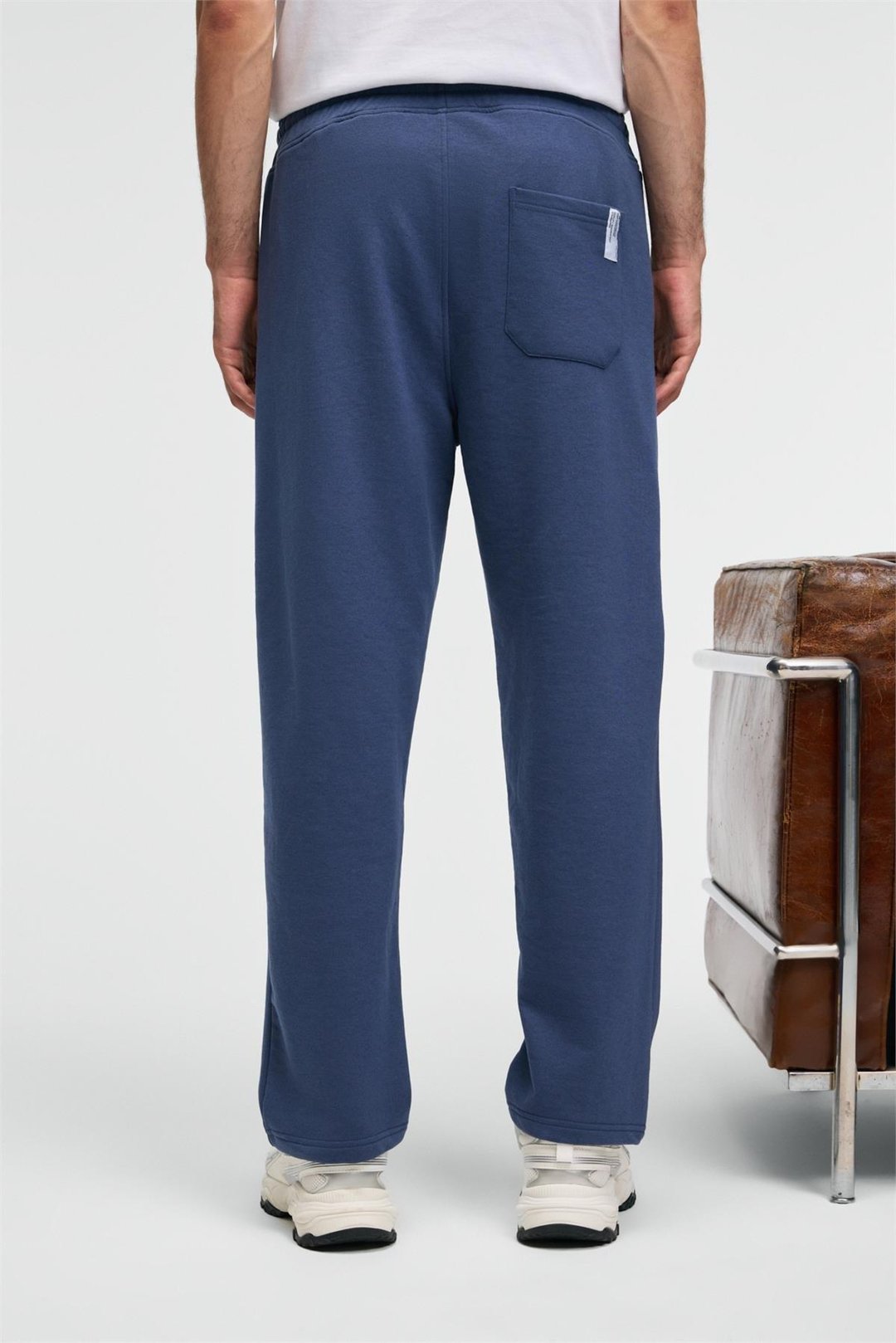 CLARENCE Erkek %100 Pamuk Kordonlu Lastikli Bel Arka Cebi Süs Etiketli İndigo Eşofman Altı