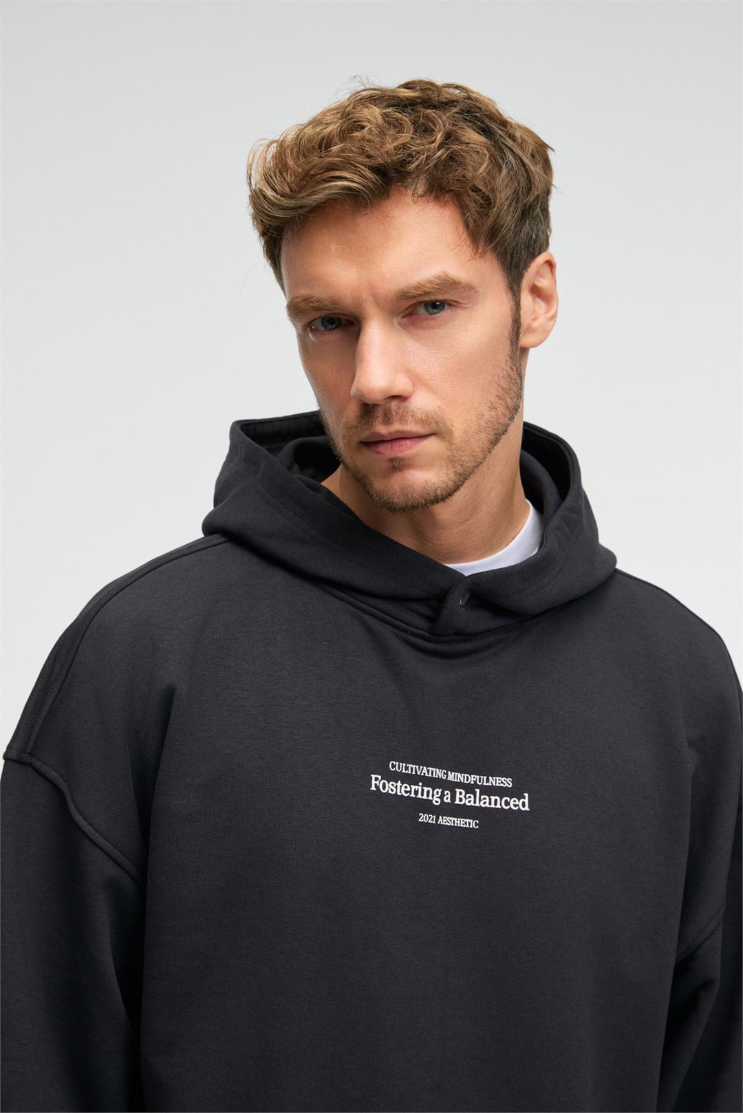CLAY Erkek %100 Pamuk Kapüşonlu Çıtçıtlı Baskılı Cebi Süs Etiketli Antrasit Sweatshirt