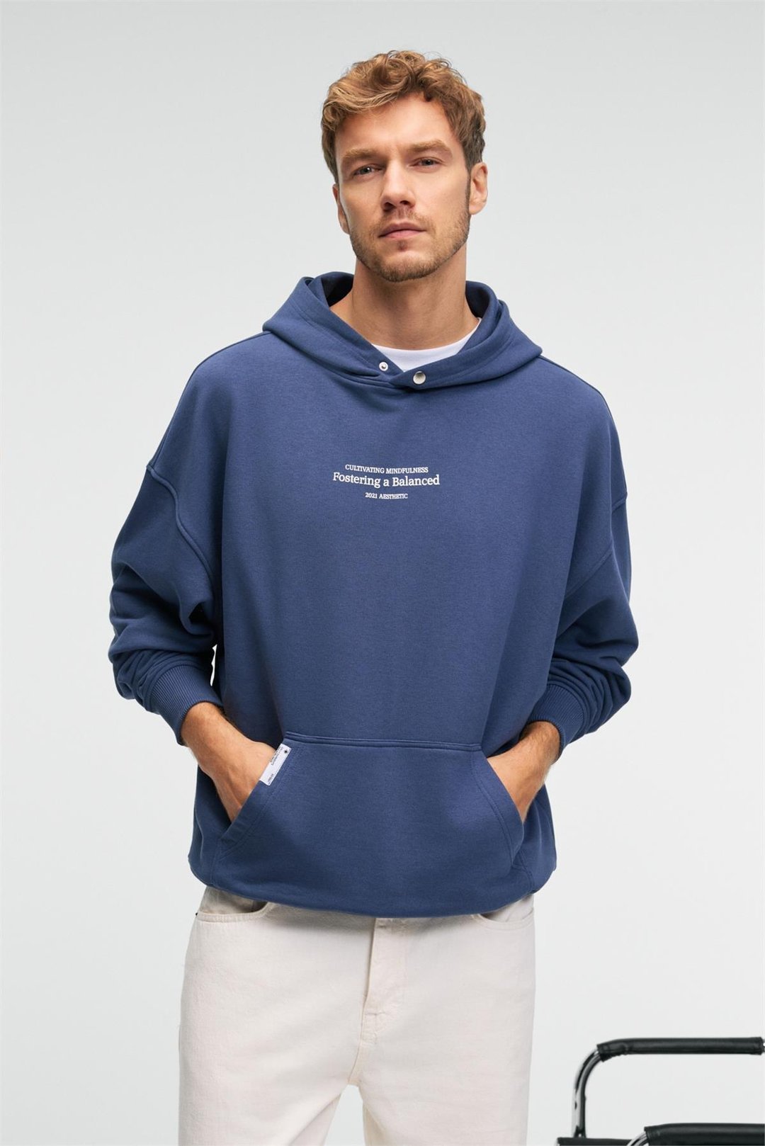 CLAY Erkek %100 Pamuk Kapüşonlu Çıtçıtlı Baskılı Cebi Süs Etiketli İndigo Sweatshirt