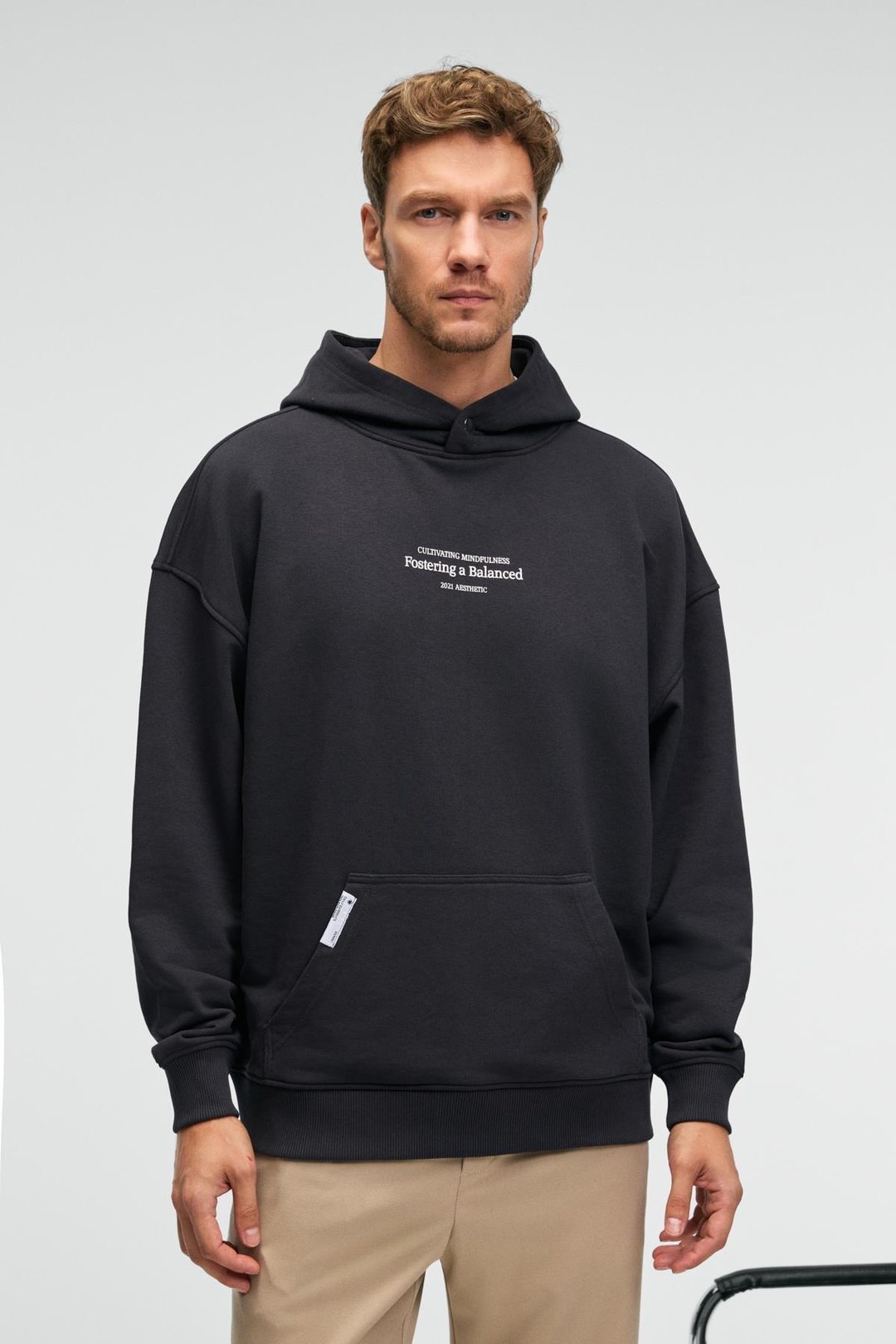 CLAY Erkek %100 Pamuk Kapüşonlu Çıtçıtlı Baskılı Cebi Süs Etiketli Antrasit Sweatshirt