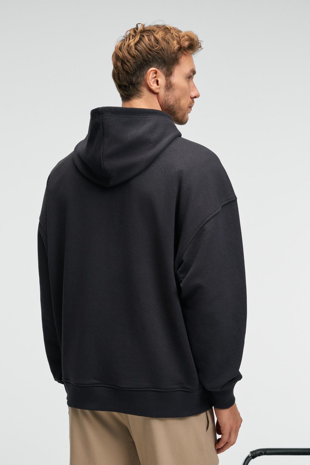 CLAY Erkek %100 Pamuk Kapüşonlu Çıtçıtlı Baskılı Cebi Süs Etiketli Antrasit Sweatshirt