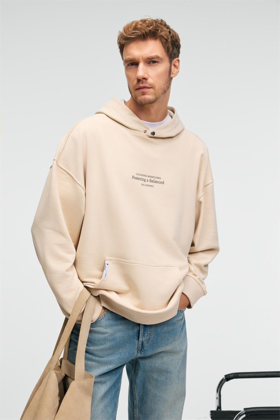 CLAY Erkek %100 Pamuk Kapüşonlu Çıtçıtlı Baskılı Cebi Süs Etiketli Krem Sweatshirt