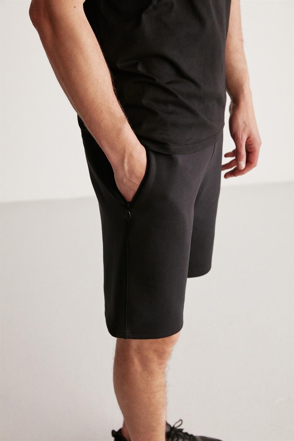 COLIN İnterlok Regular Siyah Tekli Şort