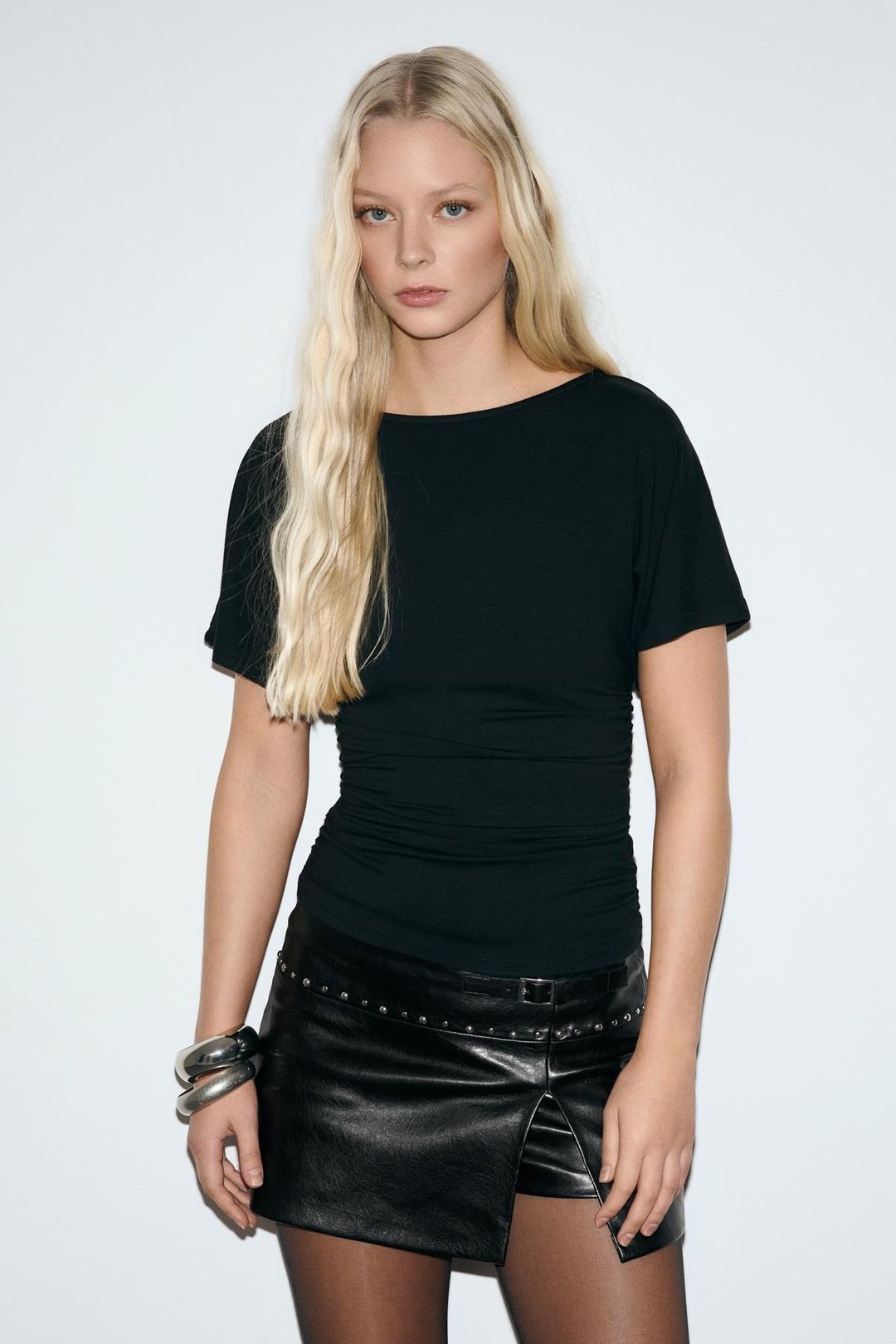 CONDIMENTO Kadın Yumuşak Ve Esnek Kumaşlı Büzgülü Slim Fit Siyah Bluz