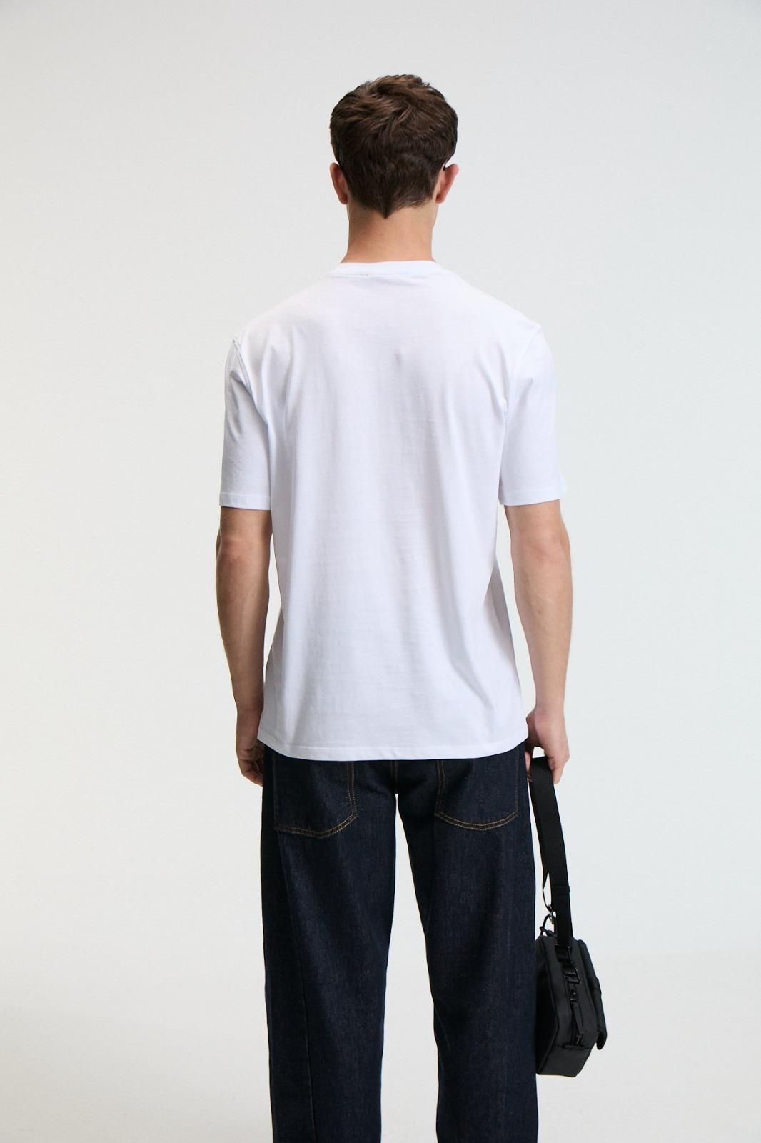 CRISP Erkek Oversize %100 Pamuk Baskılı Yuvarlak Yaka Beyaz T-Shirt