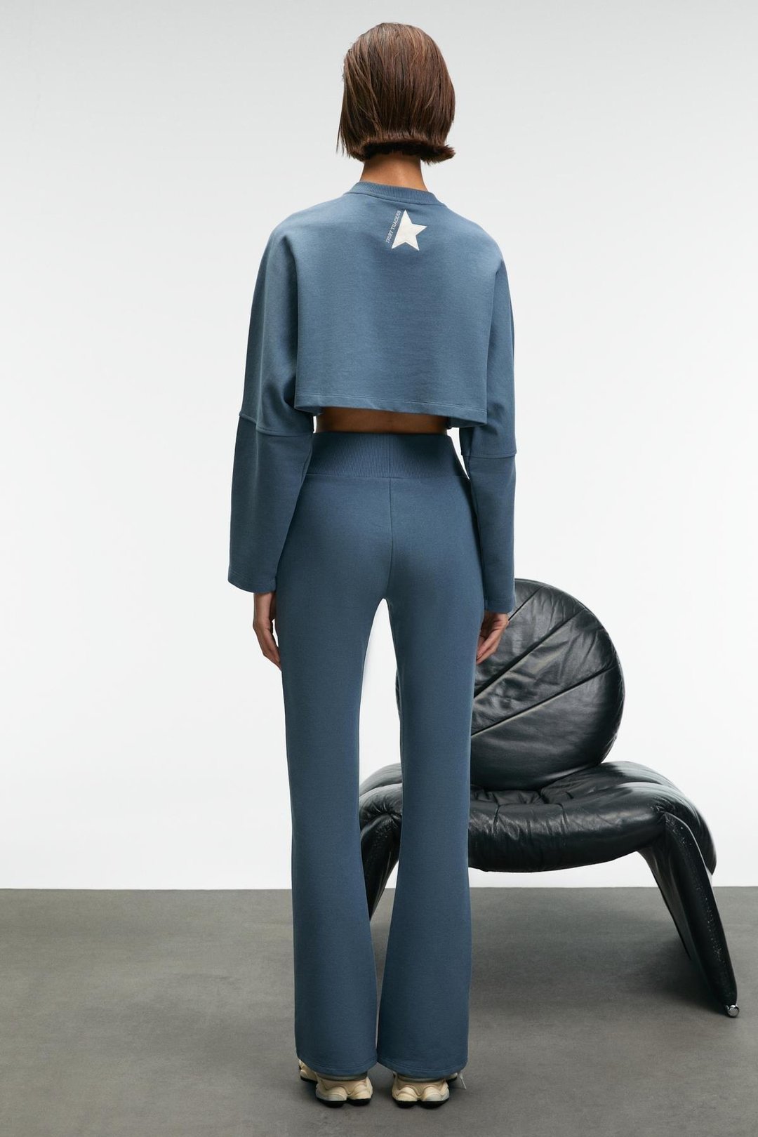 DAVIRA Kadın Pamuklu Baskı Ve Patch Detaylı Yanları Cepli Regular Petrol Mavisi Eşofman Altı