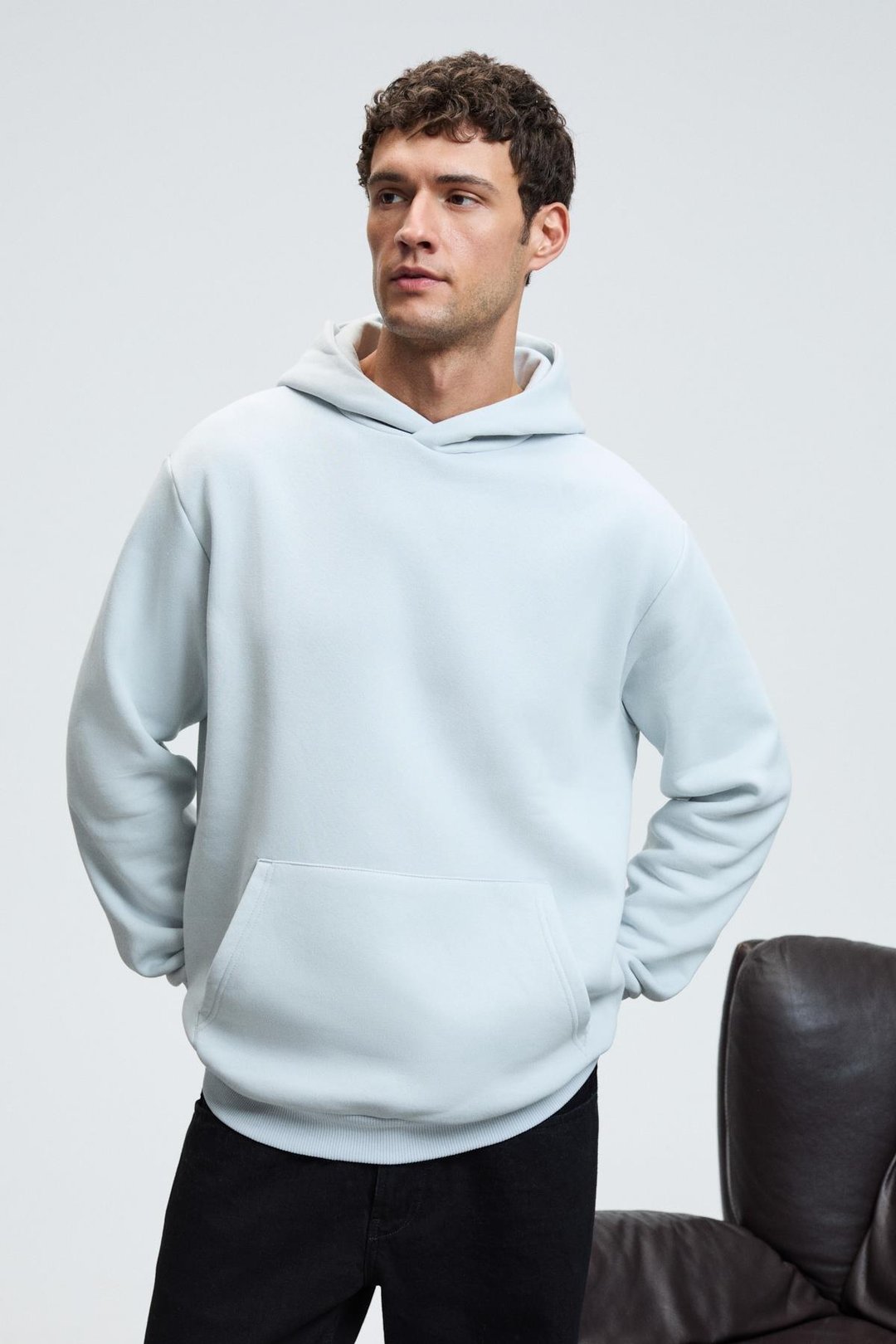 Draco Erkek Organik Kumaşlı İçi Polarlı Yumuşacık  Kanguru Cepli Kapüşonlu Gri Sweatshirt