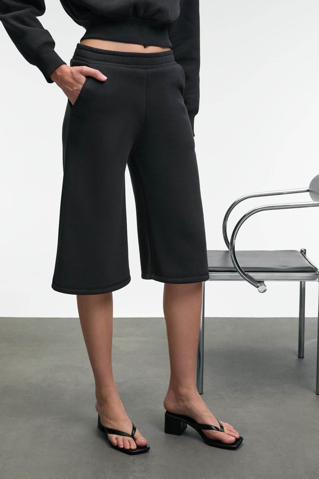 ELPIHRA Kadın Oversize Beli Lastikli Çift Cepli Antrasit Şort & Bermuda