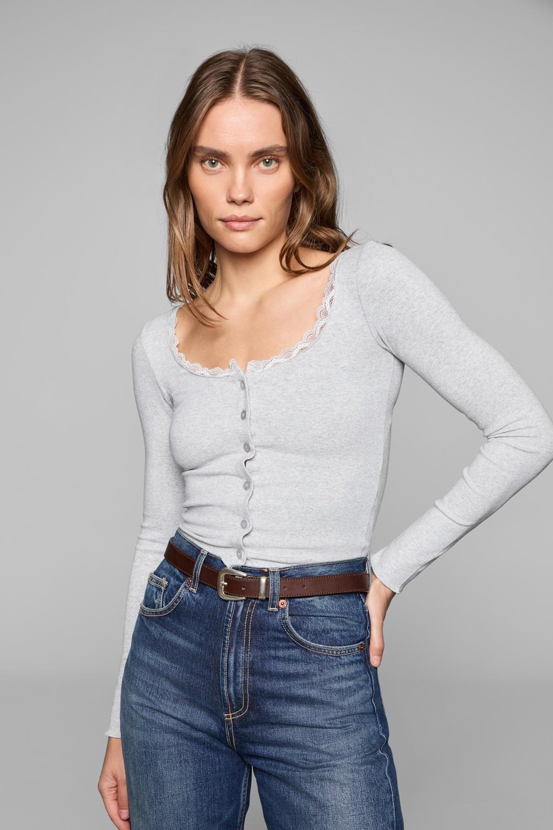 ELVURA Kadın Esnek Kumaşlı Yakası Dantel Detaylı Düğmeli Bluz Ve Atlet İkili Takım Grimelanj Bluz