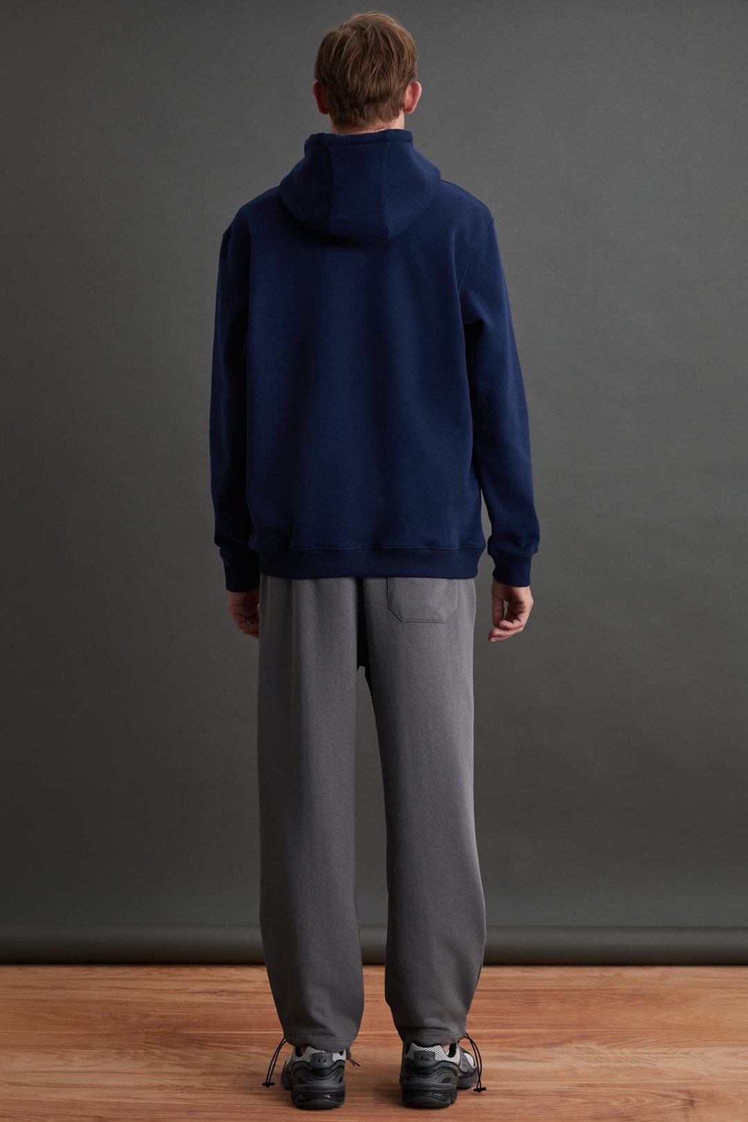 EPIC Erkek Yumusaçık Kumaşlı Nakış Detaylı Kapüşonlu Kordonlu Regular Lacivert Sweatshirt