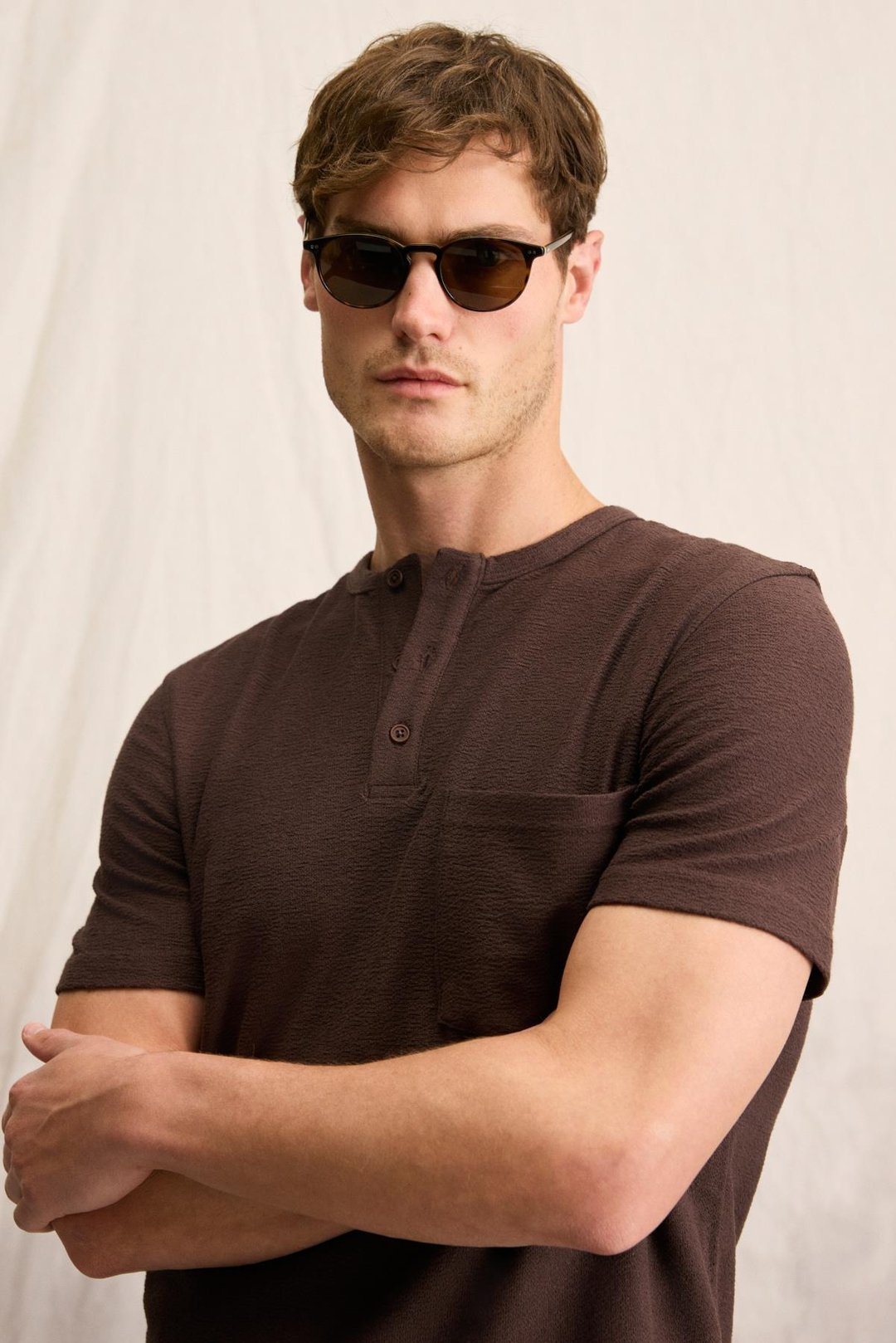 ERMAC Erkek Hakim Yaka Düğmeli Kısa Kol Koyu Kahverengi T-Shirt