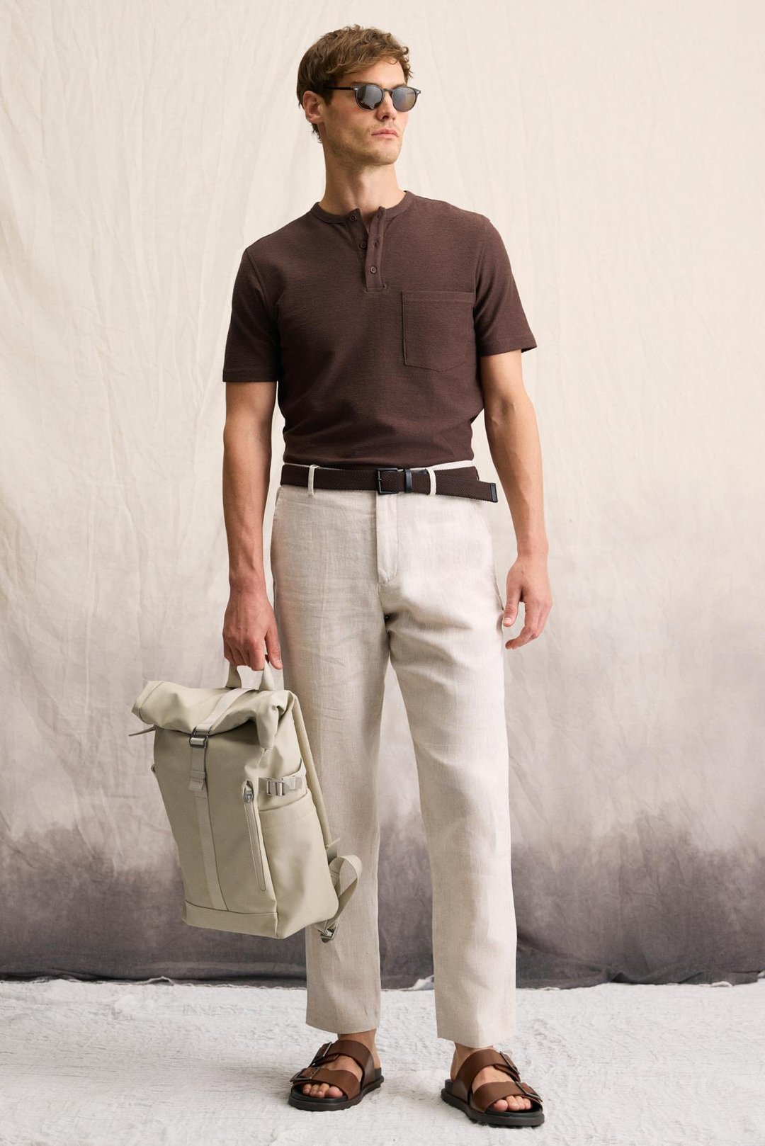 ERMAC Erkek Hakim Yaka Düğmeli Kısa Kol Koyu Kahverengi T-Shirt