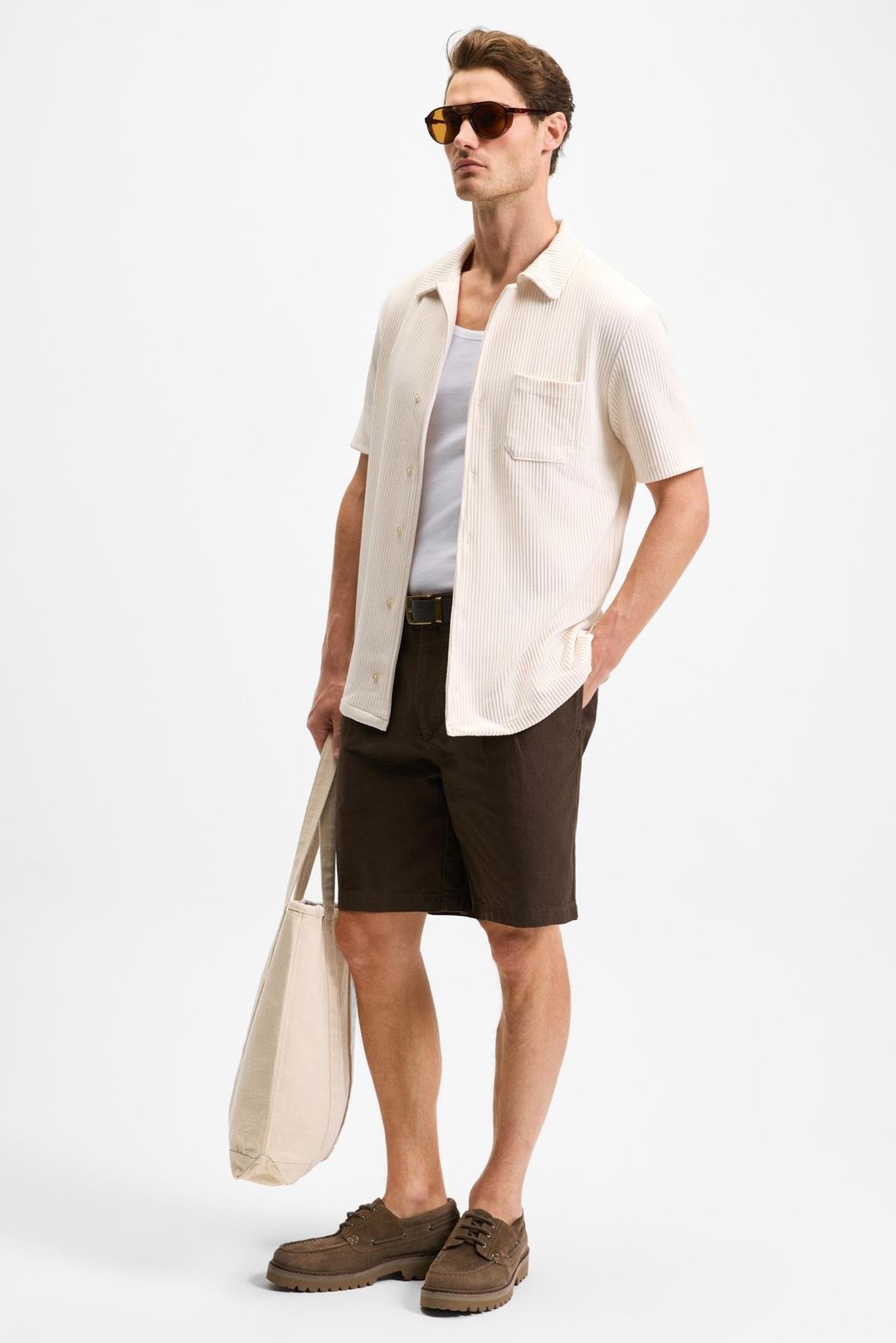 ERMANO Erkek Regular Fit Kısa Kollu Gömlek Yaka Düğmeli Krem Gömlek