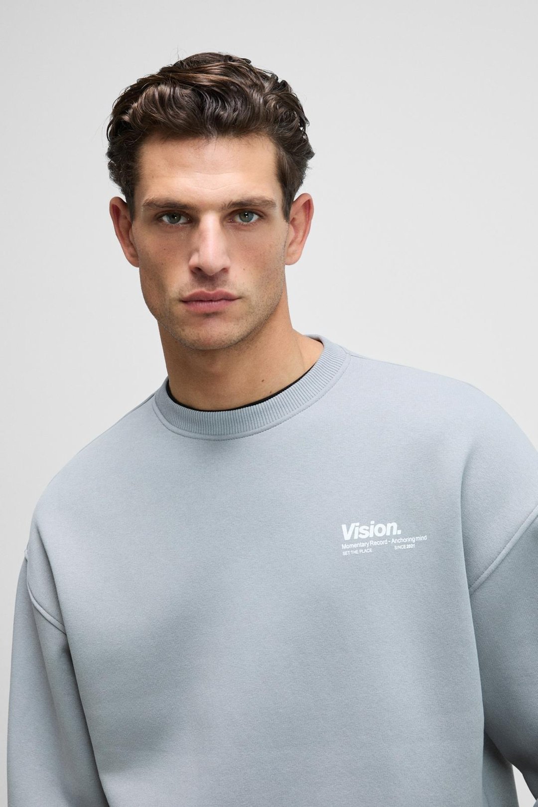 Ernest Erkek Organik Pamuklu Yumuşacık Baskı Detaylı Bisiklet Yaka İçi Polarlı Açık Gri Sweatshirt