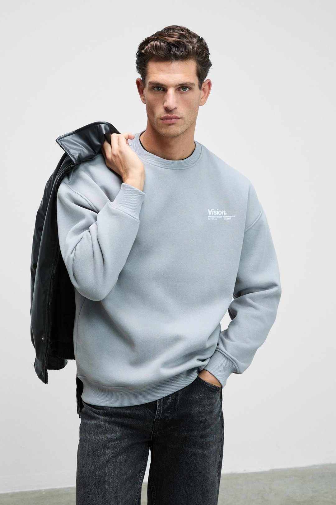 Ernest Erkek Organik Pamuklu Yumuşacık Baskı Detaylı Bisiklet Yaka İçi Polarlı Açık Gri Sweatshirt