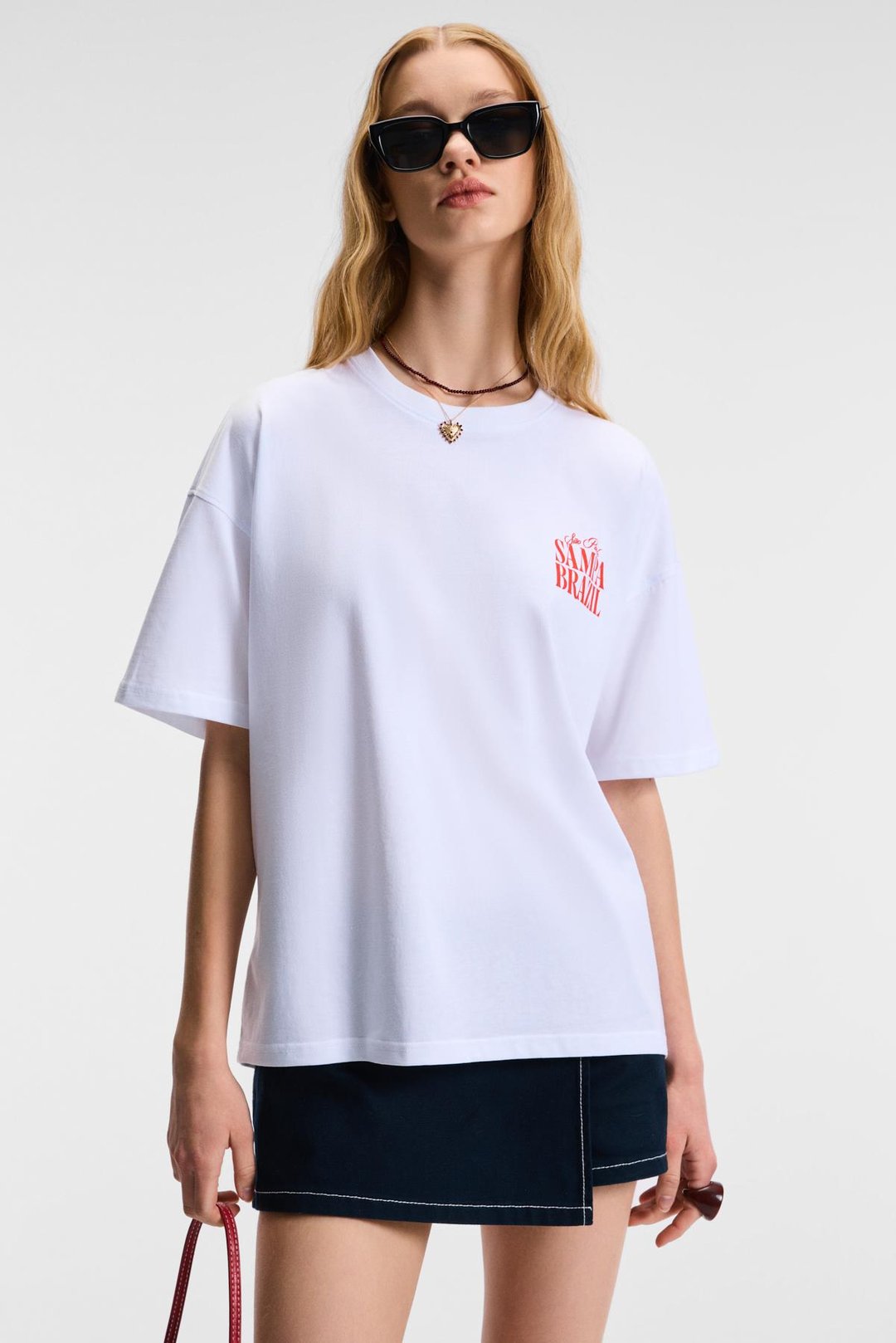 FEYLORA Kadın %100 Pamuk Oversize Fit Baskı Detaylı Kısa Kollu Bisiklet Yaka Beyaz T-Shirt