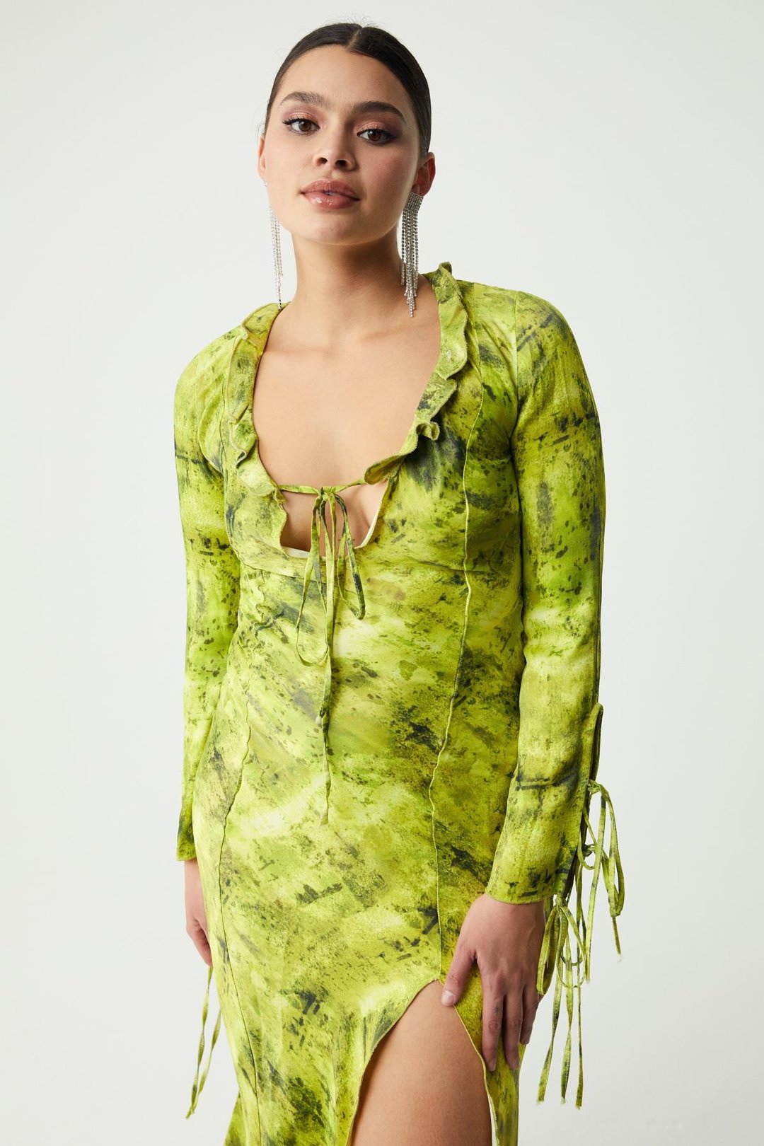 FRANCY Kadın Desenli Önden Bağlamalı Uzun Kollu Derin V Yaka Desenli Elbise