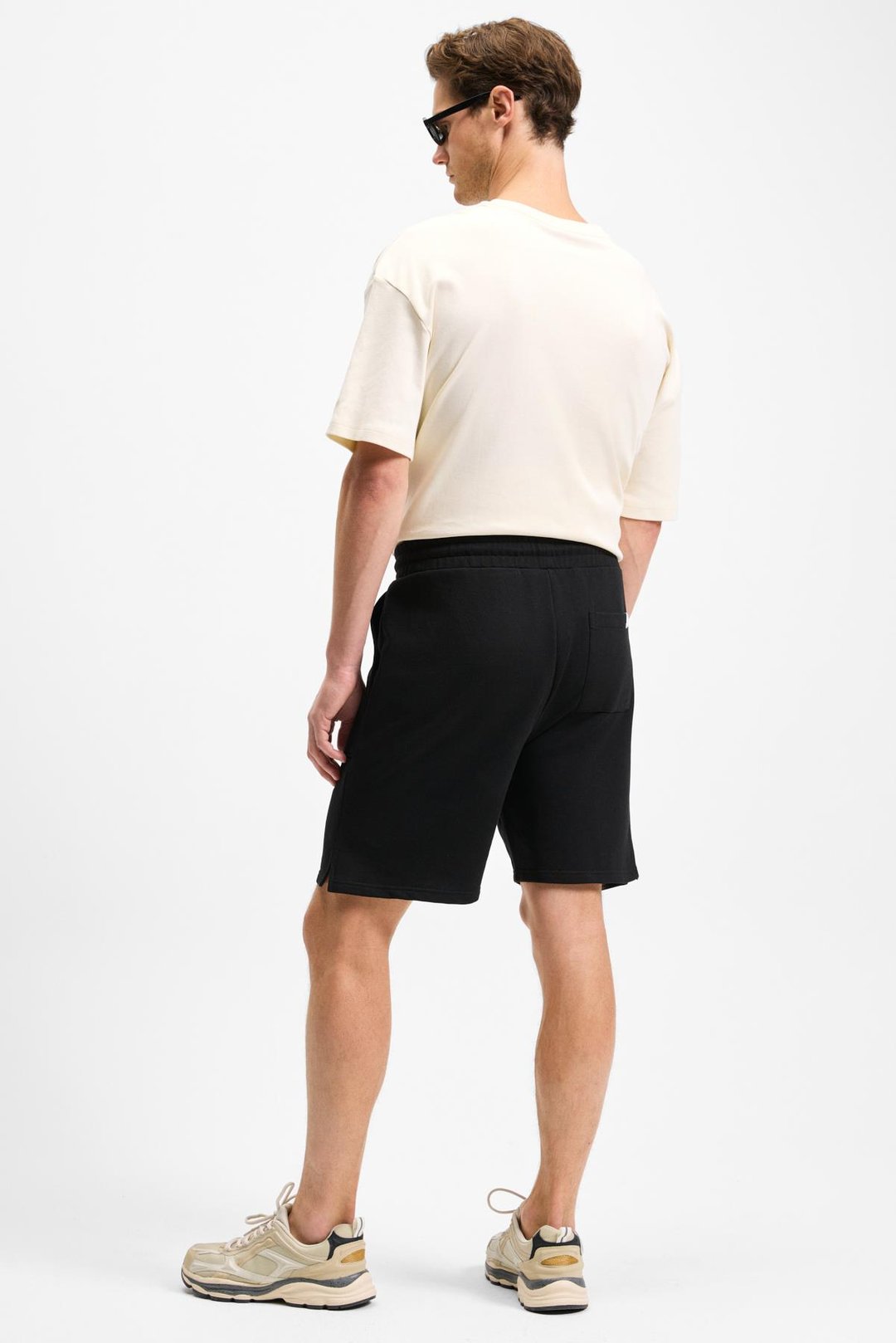 GAUCI Erkek Beli Lastikli Yan ve Arka Cepli Relaxed Siyah Şort