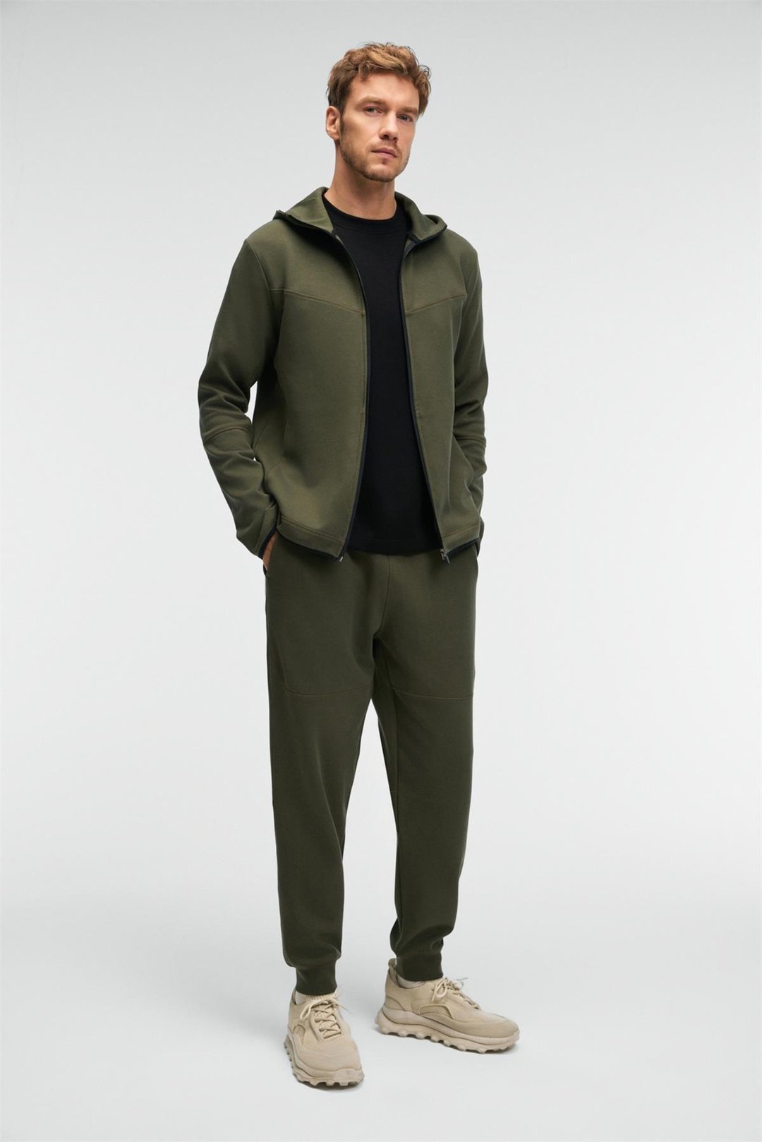 GELIDO Erkek Beli Lastikli Manşetli Paça Kordonlu Karyoka Dikişli Baskılı Haki Eşofman Altı