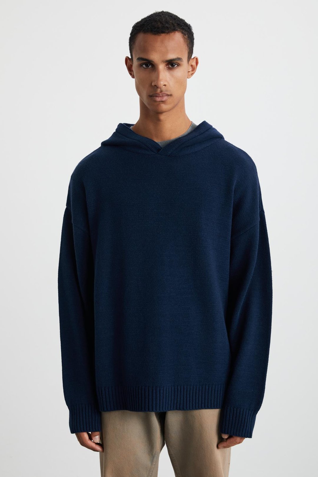 Gondor Erkek Temiz Yüzeyli Kapşonlu Orta kalınlıkta Triko Oversize Lacivert Kazak