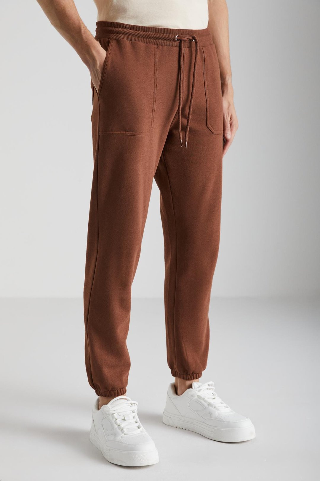 GORAN Erkek Organik Pamuklu İçi Polarlı Cepleri Üstten Paçası Lastikli Kahverengi Eşofman Altı