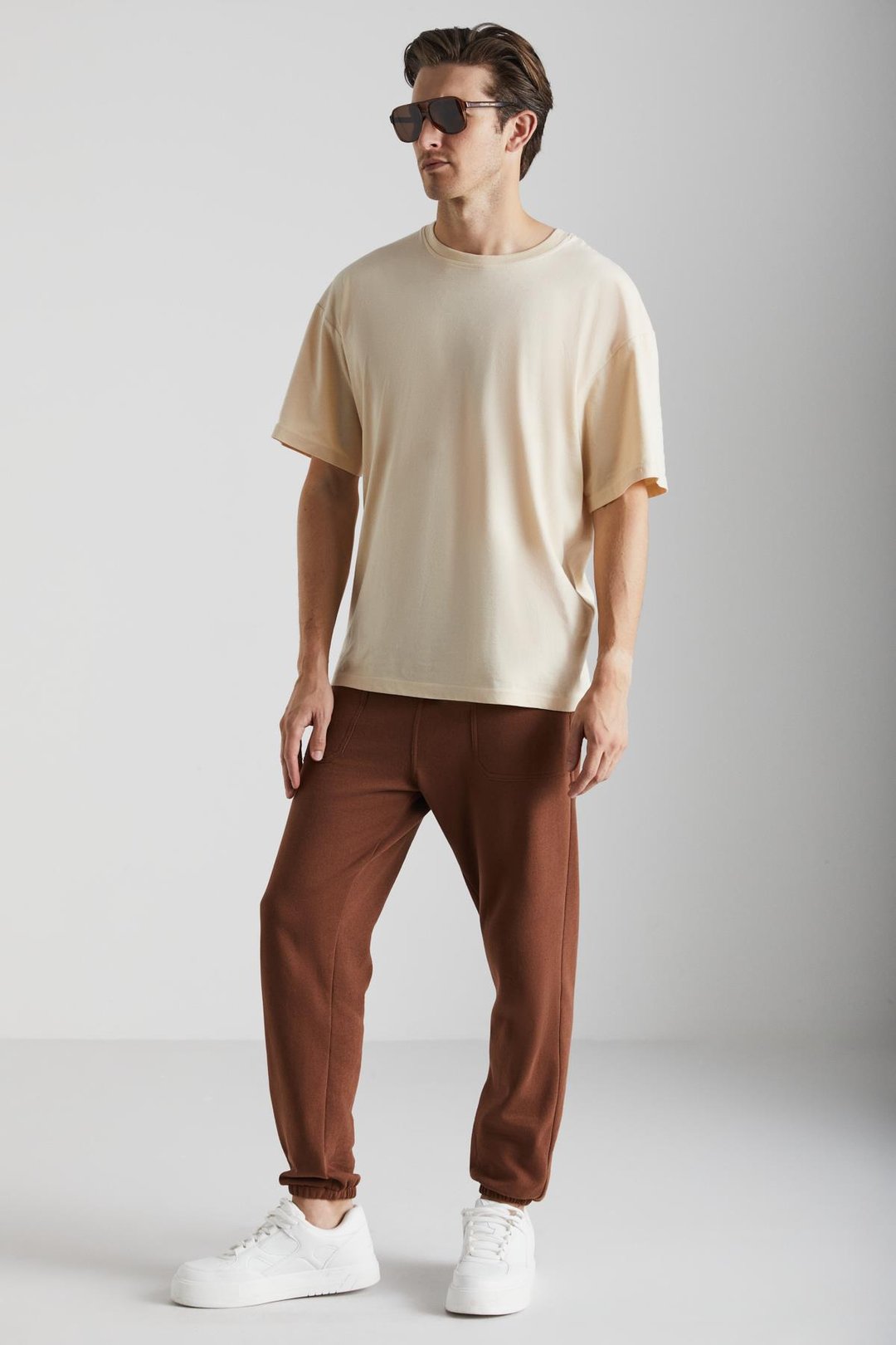 GORAN Erkek Organik Pamuklu İçi Polarlı Cepleri Üstten Paçası Lastikli Kahverengi Eşofman Altı