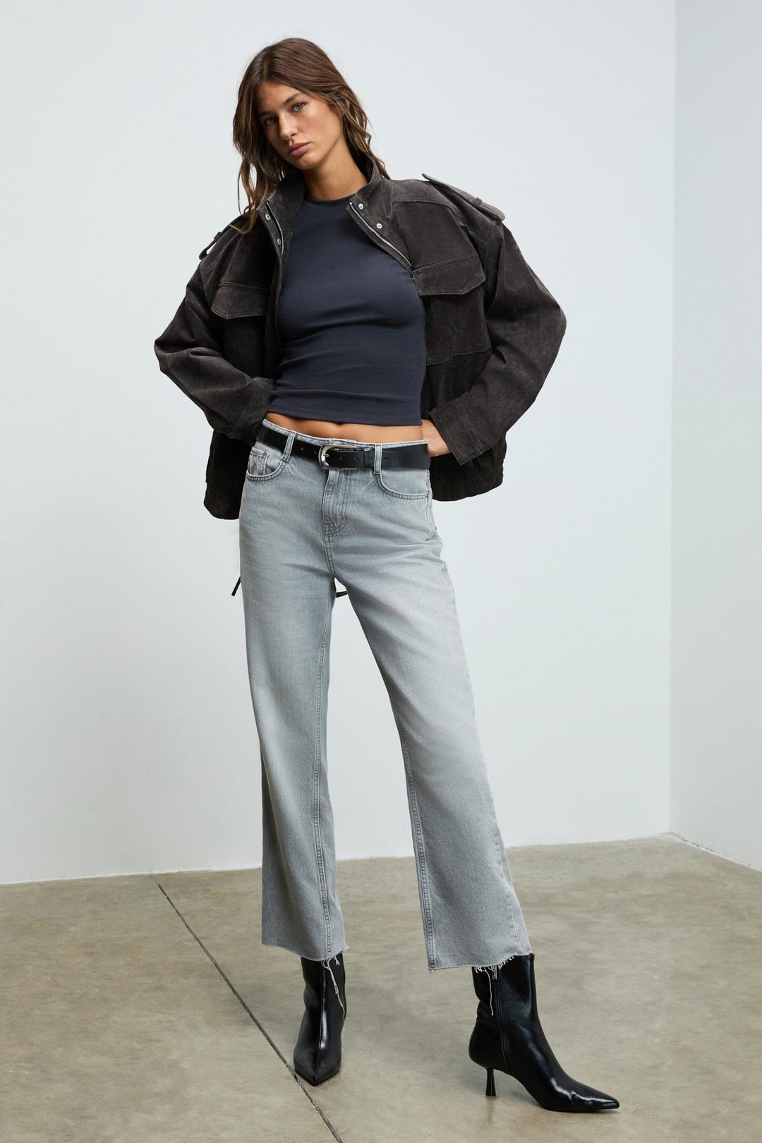 GRIGROS Kadın Esnek Kumaşlı Vücuda Oturan Slim Fit Uzun Kollu Antrasit T-Shirt