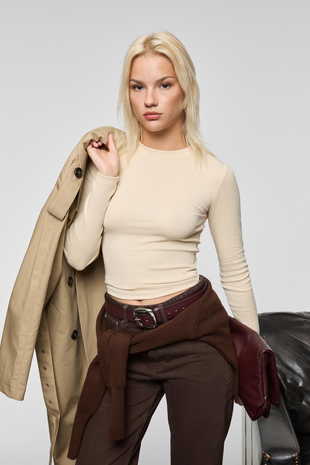 GRIGROS Kadın Esnek Kumaşlı Vücuda Oturan Slim Fit Uzun Kollu Bej T-Shirt