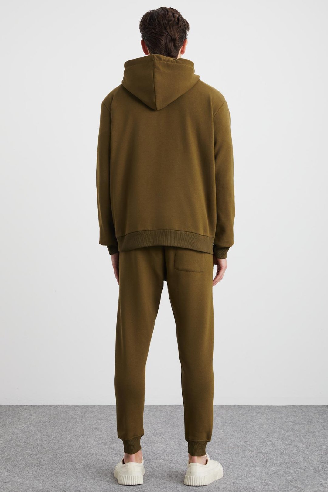 HAKONE Erkek Organik Pamuklu İçi Polarlı Paçası Ribanalı Cepli Jogger Haki Eşofman Altı