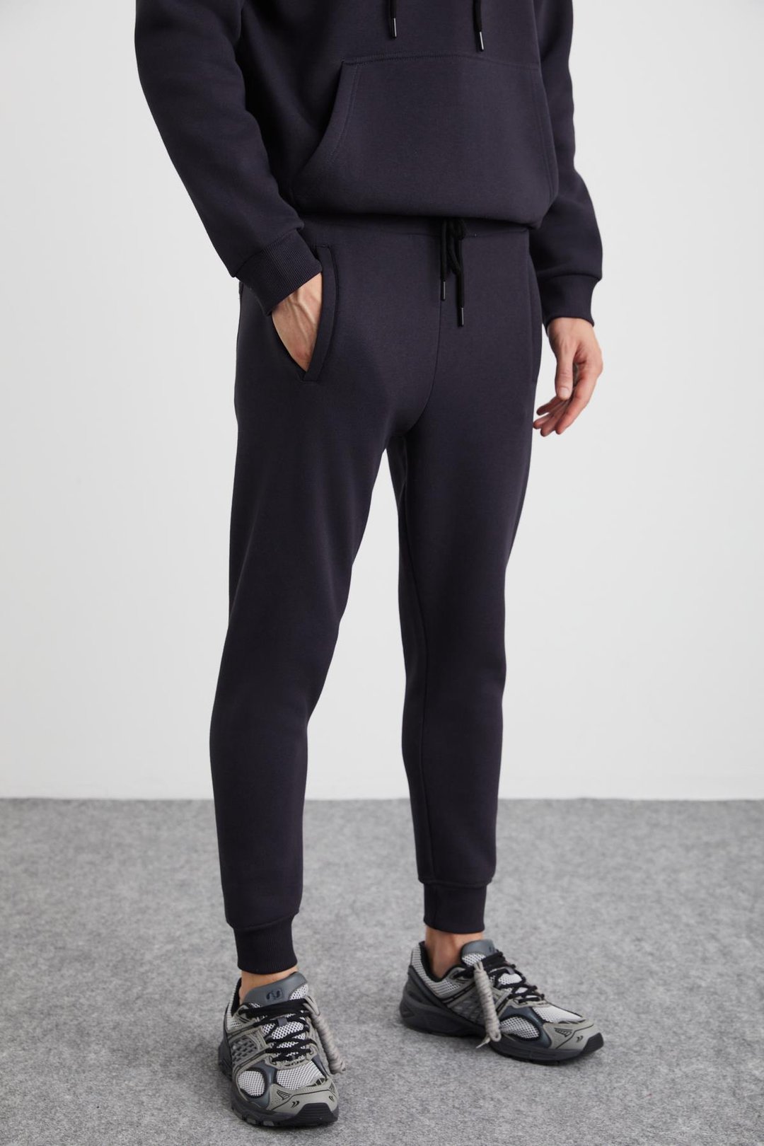 HAKONE Erkek Organik Pamuklu İçi Polarlı Paçası Ribanalı Cepli Jogger Antrasit Eşofman Altı