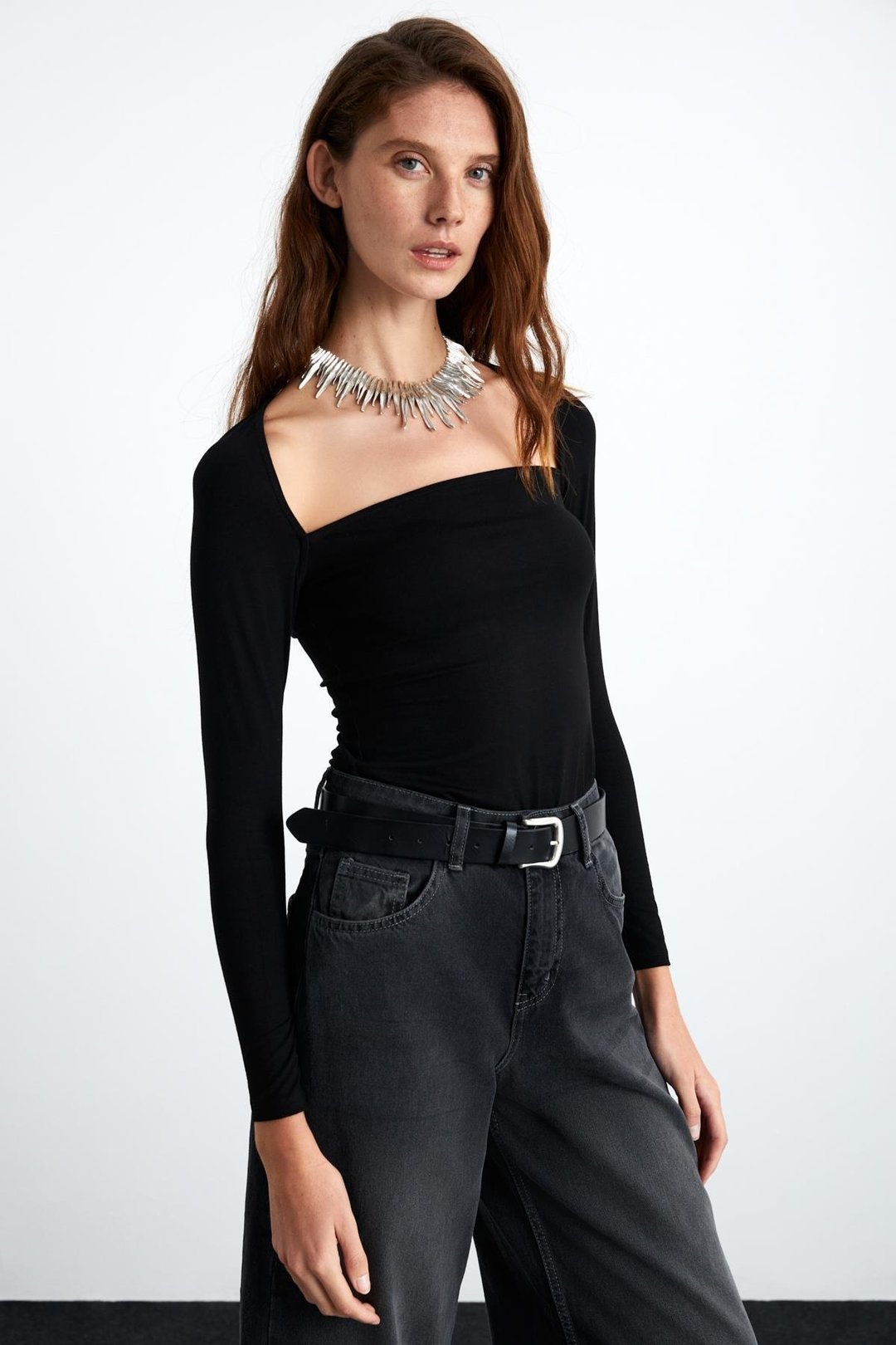 HILLARY Kadın Viskon Likralı Derin Kare Yaka Çift Kat Siyah Bluz