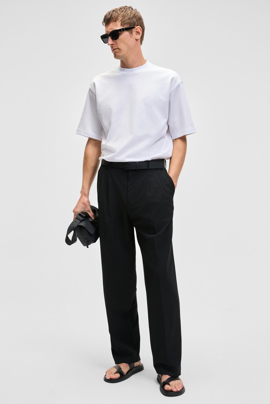 HISON Erkek Relaxed Bisiklet Yaka Kısa Kollu Beyaz T-Shirt