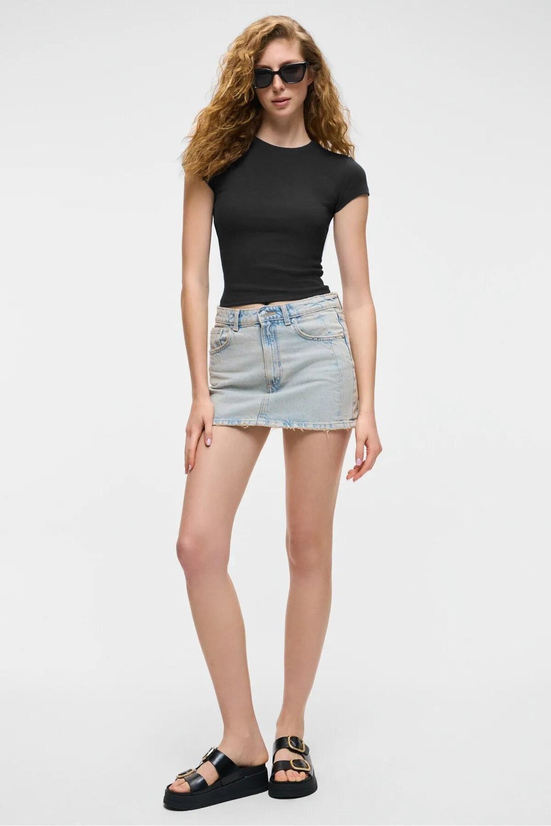 HOPEWELL Kadın Yuvarlak Yaka Örme Slim Fit Siyah T-Shirt