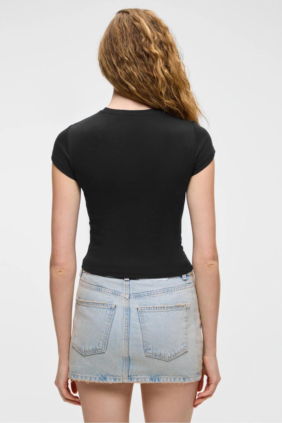 HOPEWELL Kadın Yuvarlak Yaka Örme Slim Fit Siyah T-Shirt