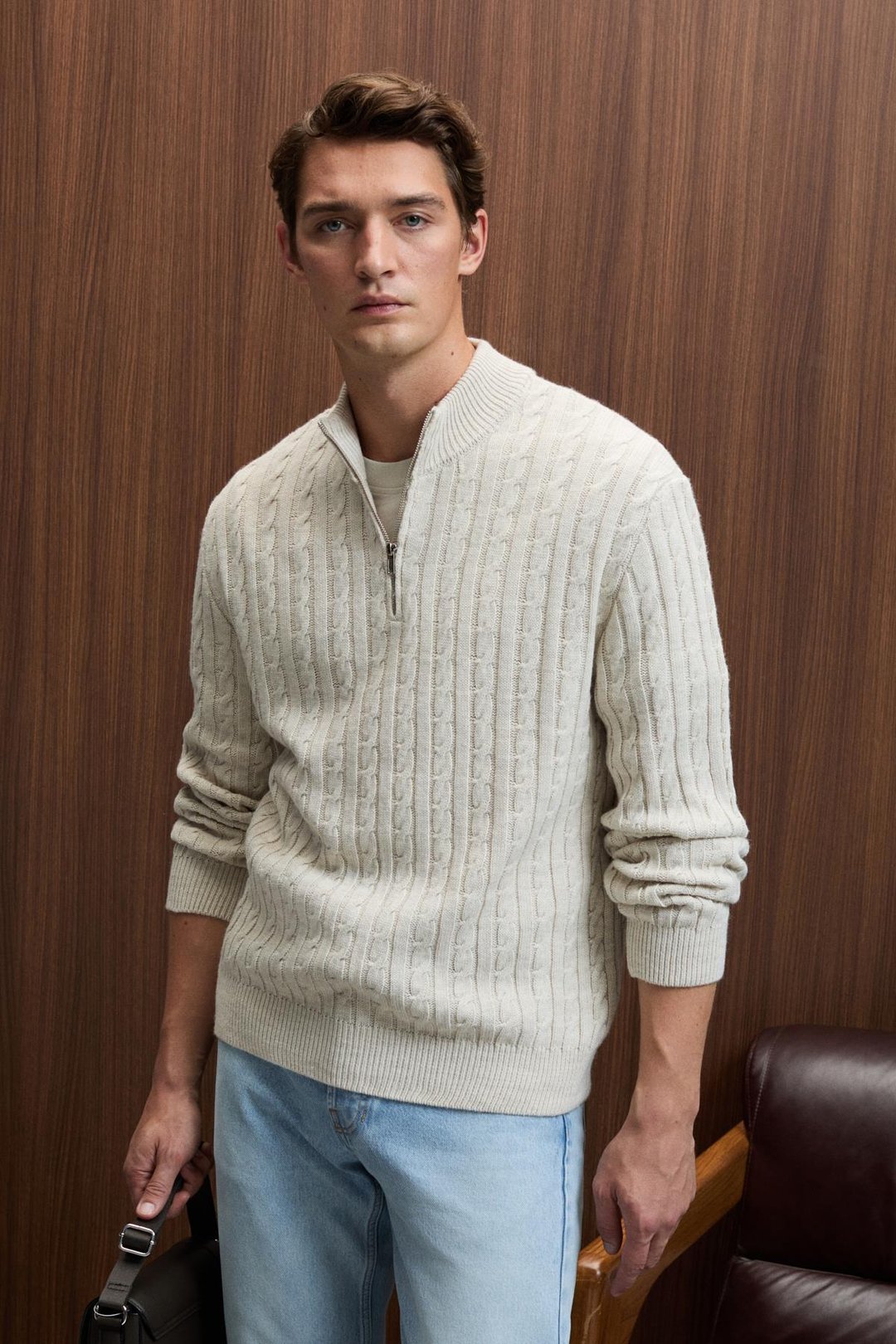 IVAR Erkek Yarım Fermuarlı Dik Yakalı Saç Örgü Desenli Triko Taş Rengi Kazak