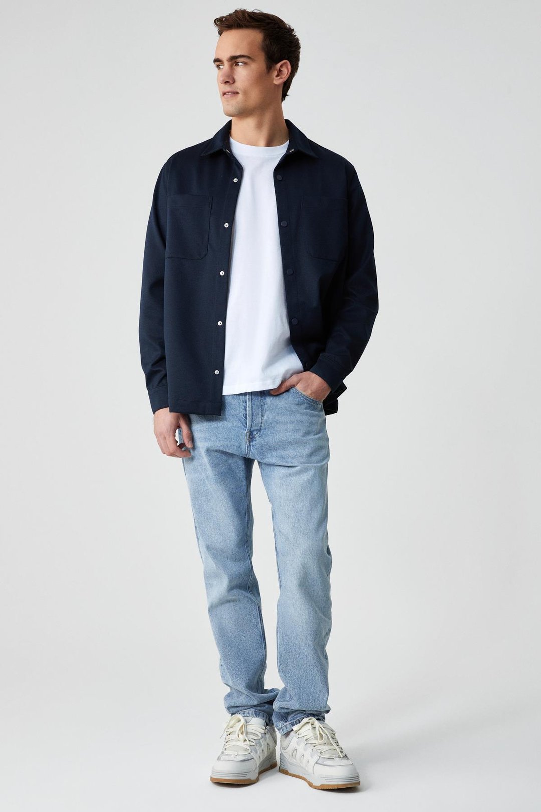 JAKARI Erkek Regular Fit Standart Kesim Klasik Yaka Desenli Çıtçıtlı Lacivert Gömlek