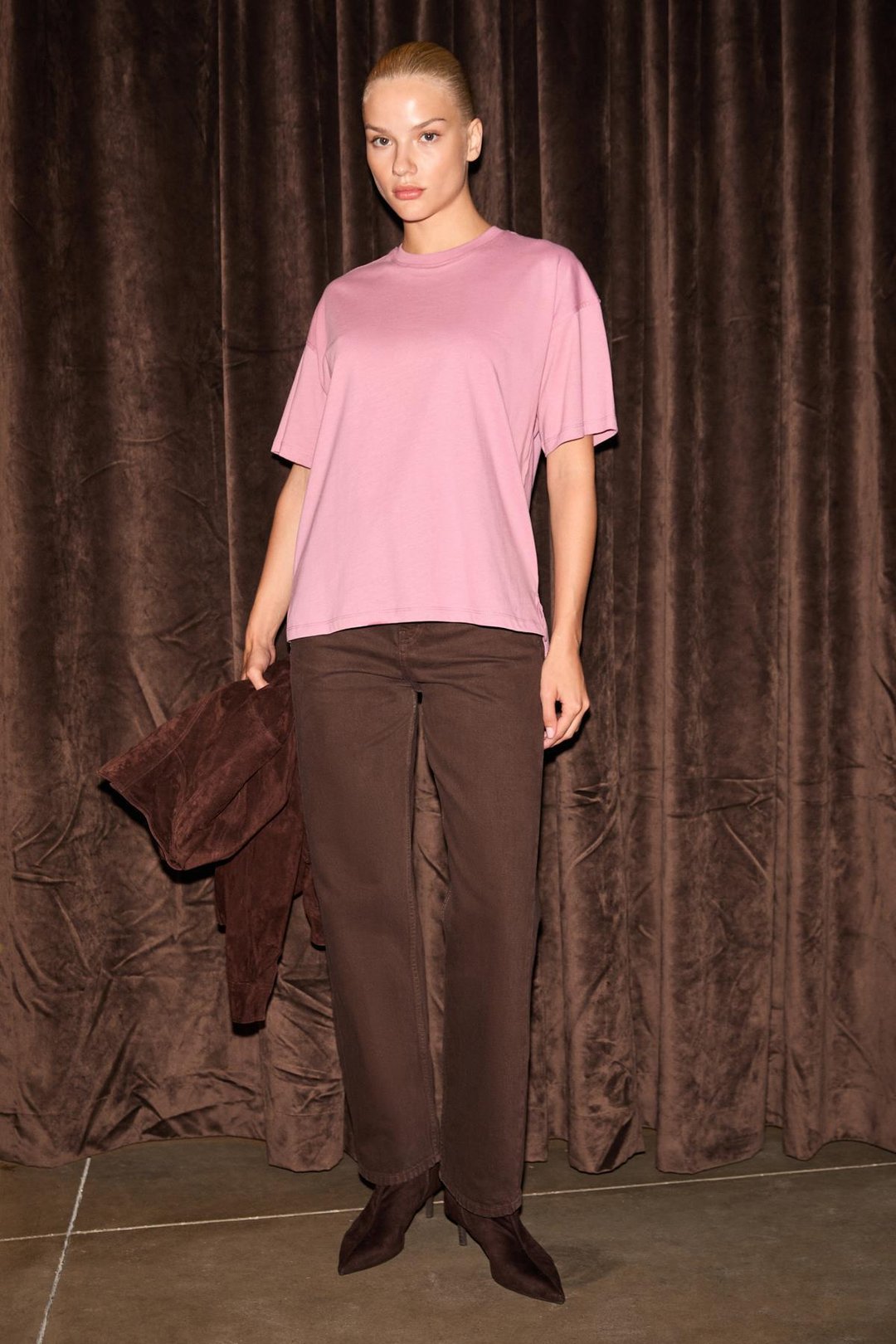 Jemmy Kadın %100 Organik Pamuk Relaxed Fit Yırtmaçlı Yuvarlak Yakalı Gül Kurusu T-Shirt