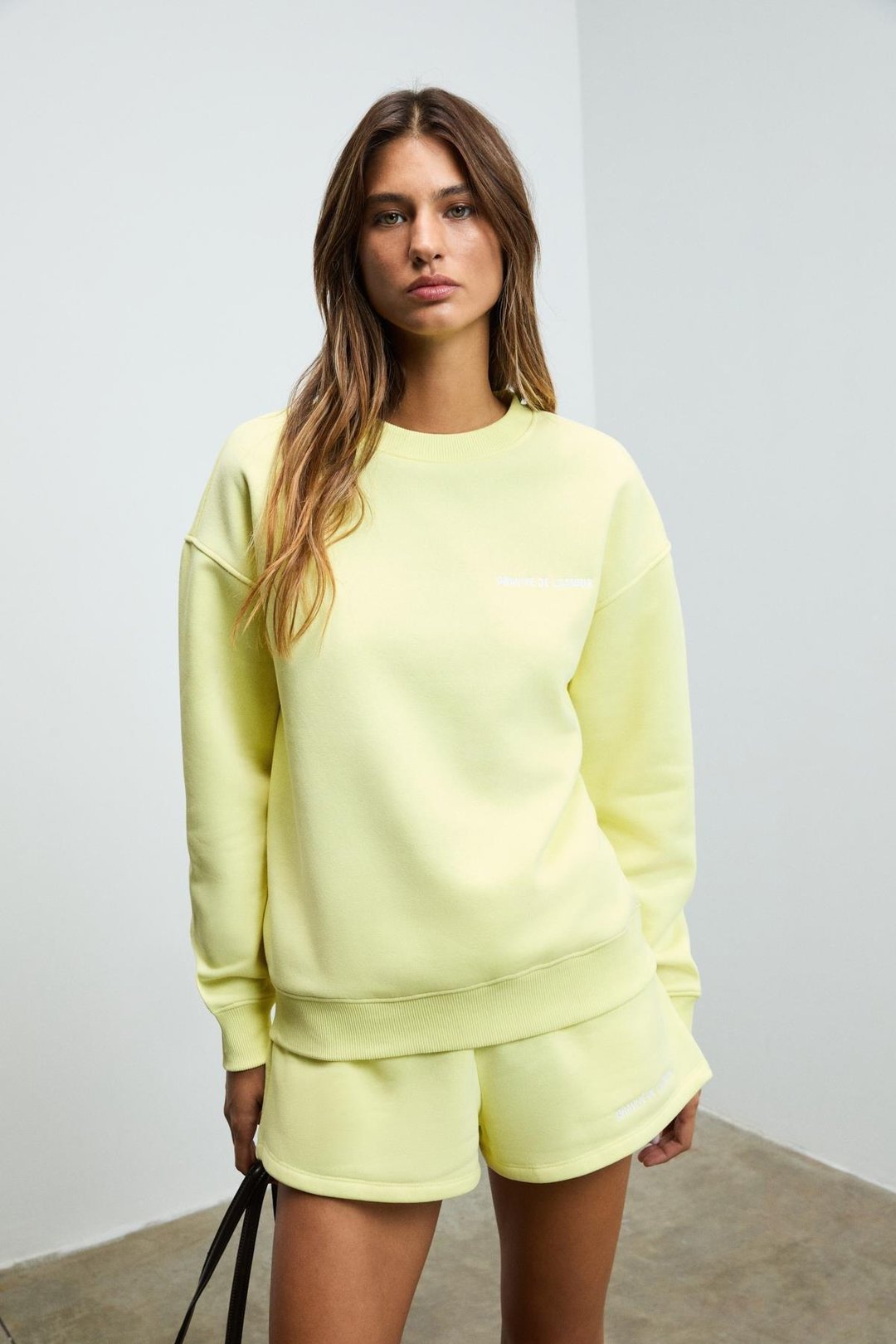 Jennıfer Kadın Organik Pamuklu Nakışlı Yuvarlak Yakalı Oversize Sarı Sweatshirt